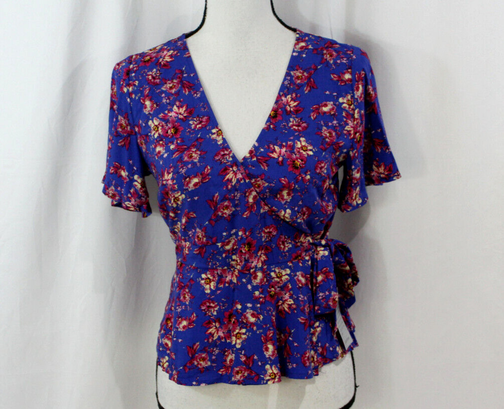 NWT NSR Womens Blue Floral Faux Wrap Blouse XS NWT NSR Womens Blue Floral Faux Wrap Blouse XS