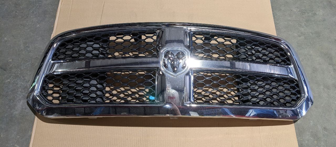 Grille Classic Style 5 Lug Wheel Fits 13-23 DODGE 1500 PICKUP 1173468