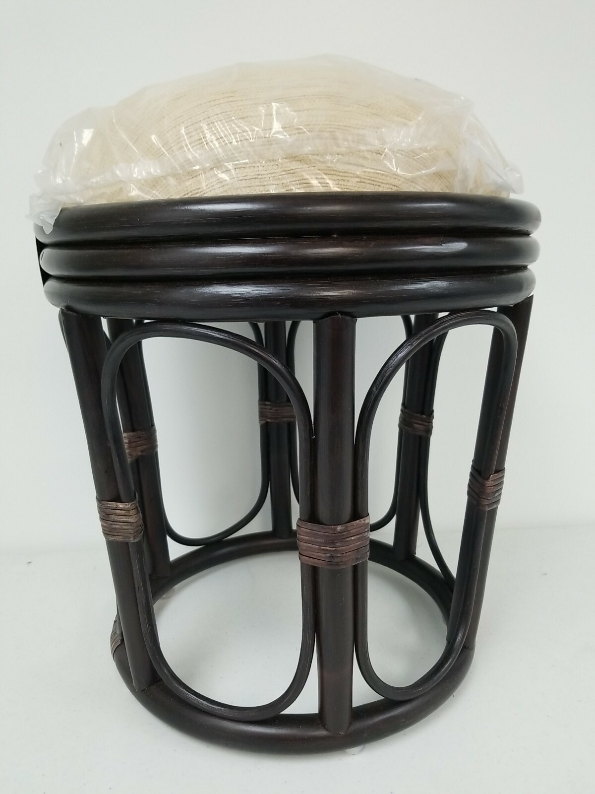 Rattan Natural Dark Brown Wicker Stool with Cushion 18\