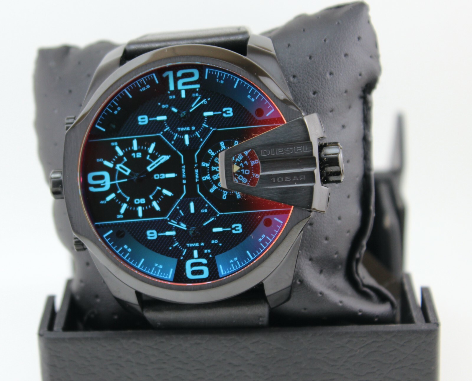 New Authentic Diesel Uber Chief Black Iridescent Chronograph Men\'s DZ7446 Watch