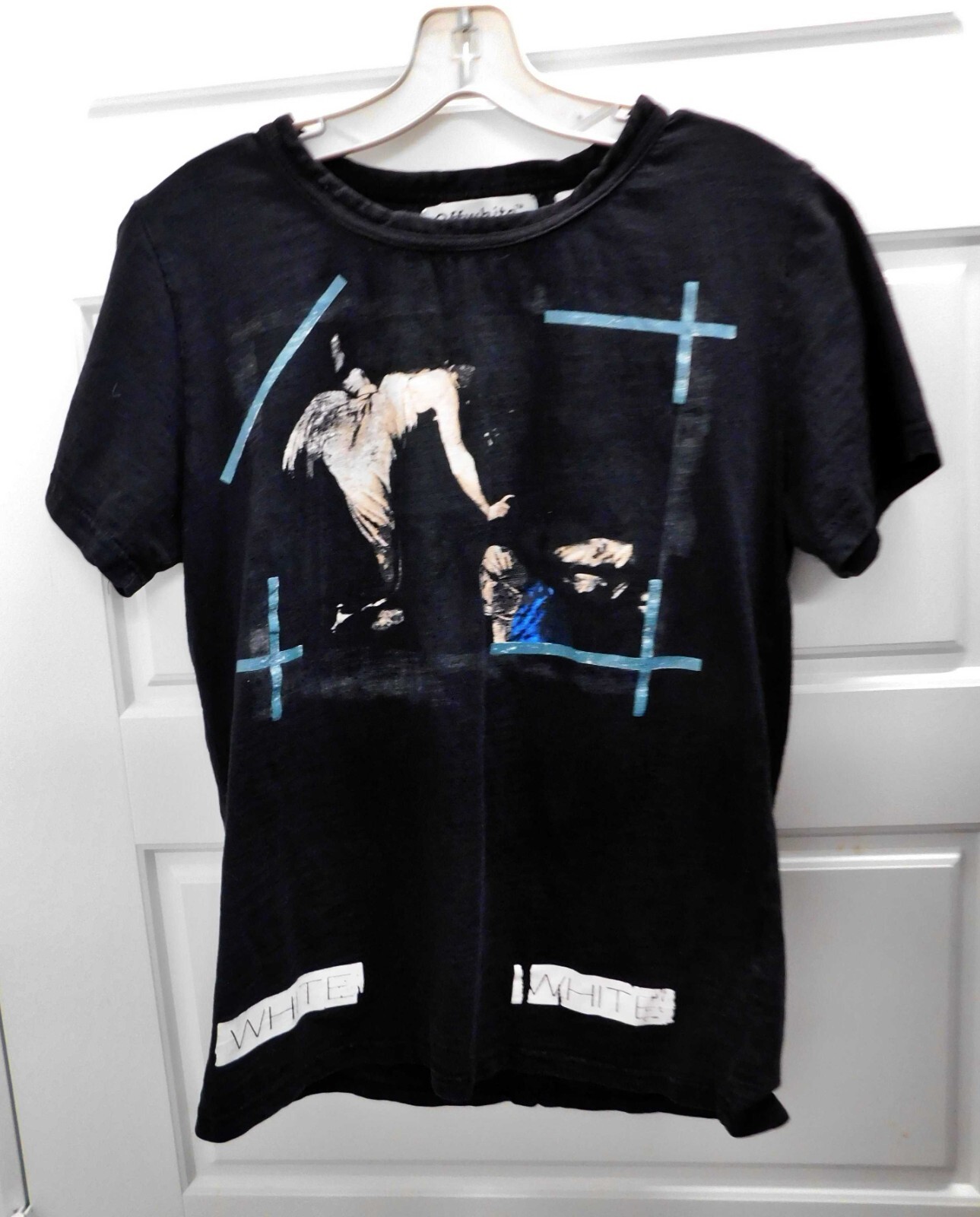 Off White Caravaggio T Shirt size Medium