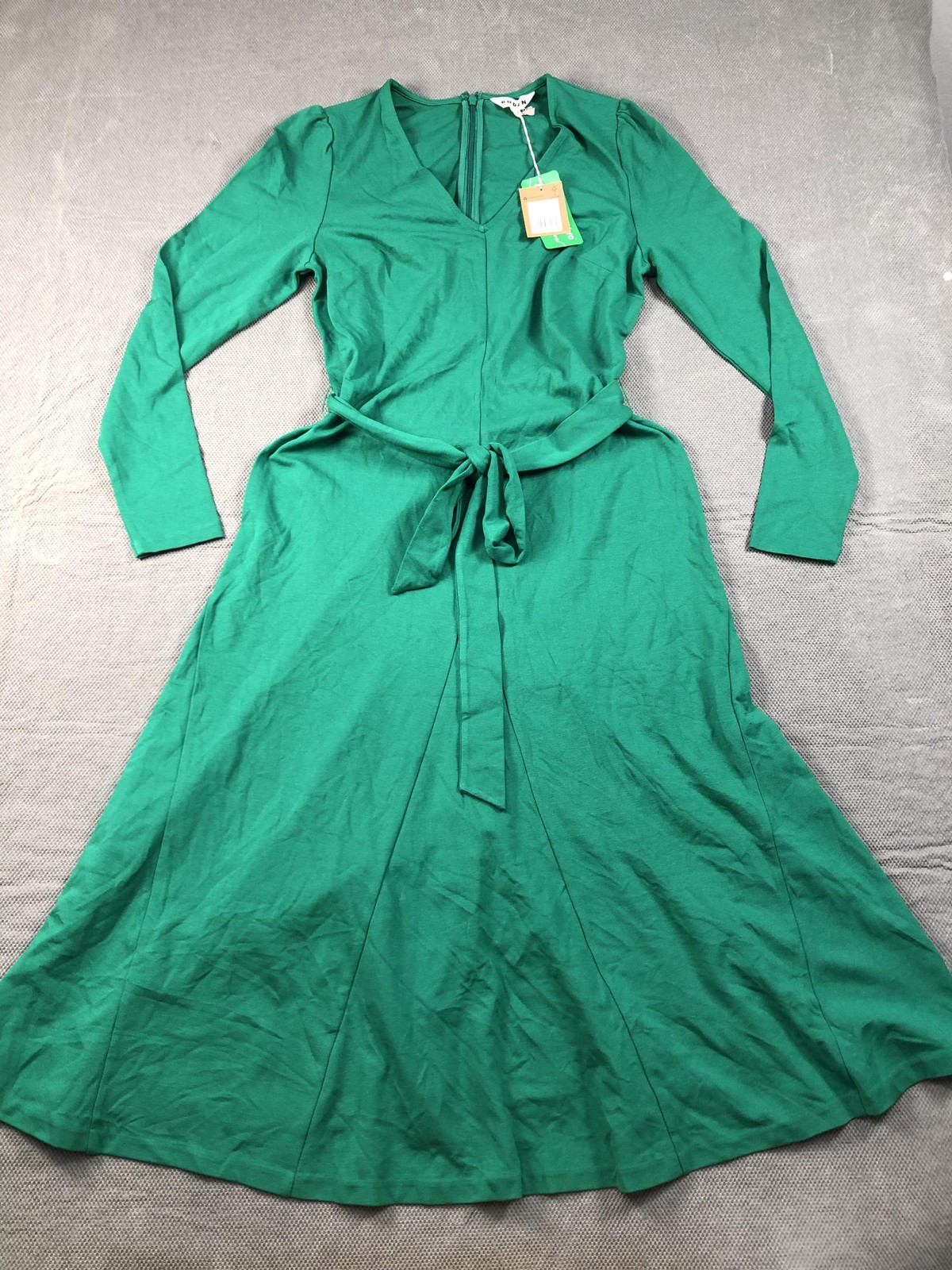 Boden Dress Womens 10 Green V Neck Long Sleeve Belted Fit Flare Midi NWT