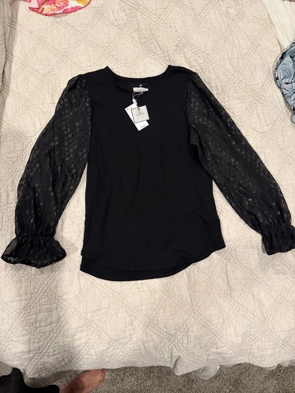 NWT Cupio Women’s Black Sheer Patterned Sleeve Blouse Long Sleeve Top $59 NWT Cupio Women’s Black Sheer Patterned Sleeve Blouse Long Sleeve Top $59