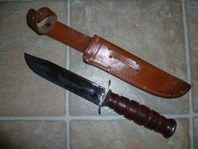 Rare vintage US Navy Camillus Mk2 fighting knife hand made sword brand w/ sheath