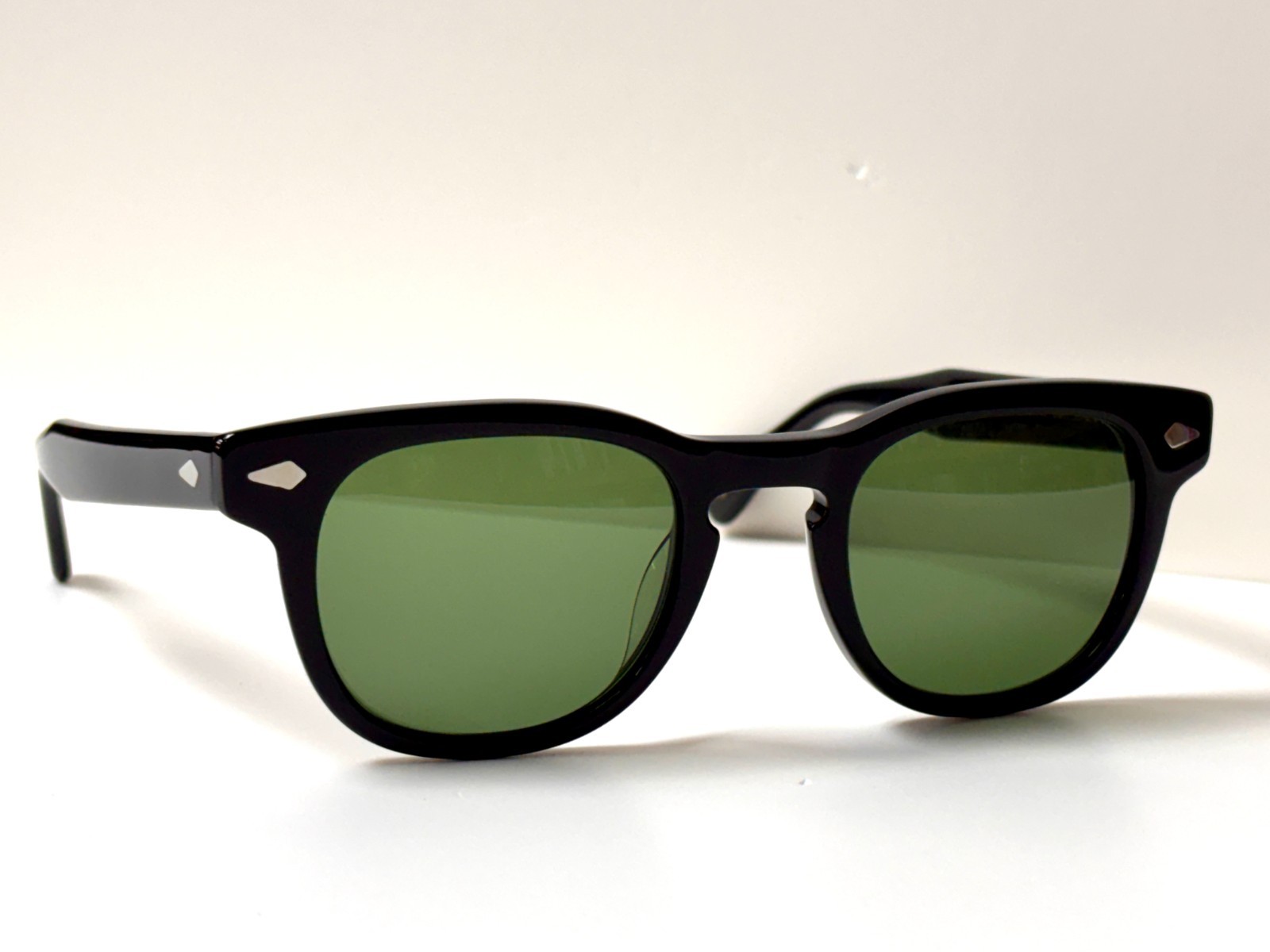 MOSCOT/ORIGINALS NYC 46-22-145 COL. BLACK SUNGLASSES MOSCOT/ORIGINALS NYC 46-22-145 COL. BLACK SUNGLASSES