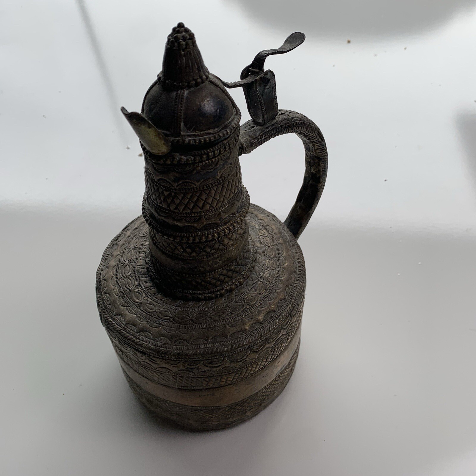 Old Antique Rare Big Dallah Coffee Pot Saudi Yemen Old Antique Rare Big Dallah Coffee Pot Saudi Yemen
