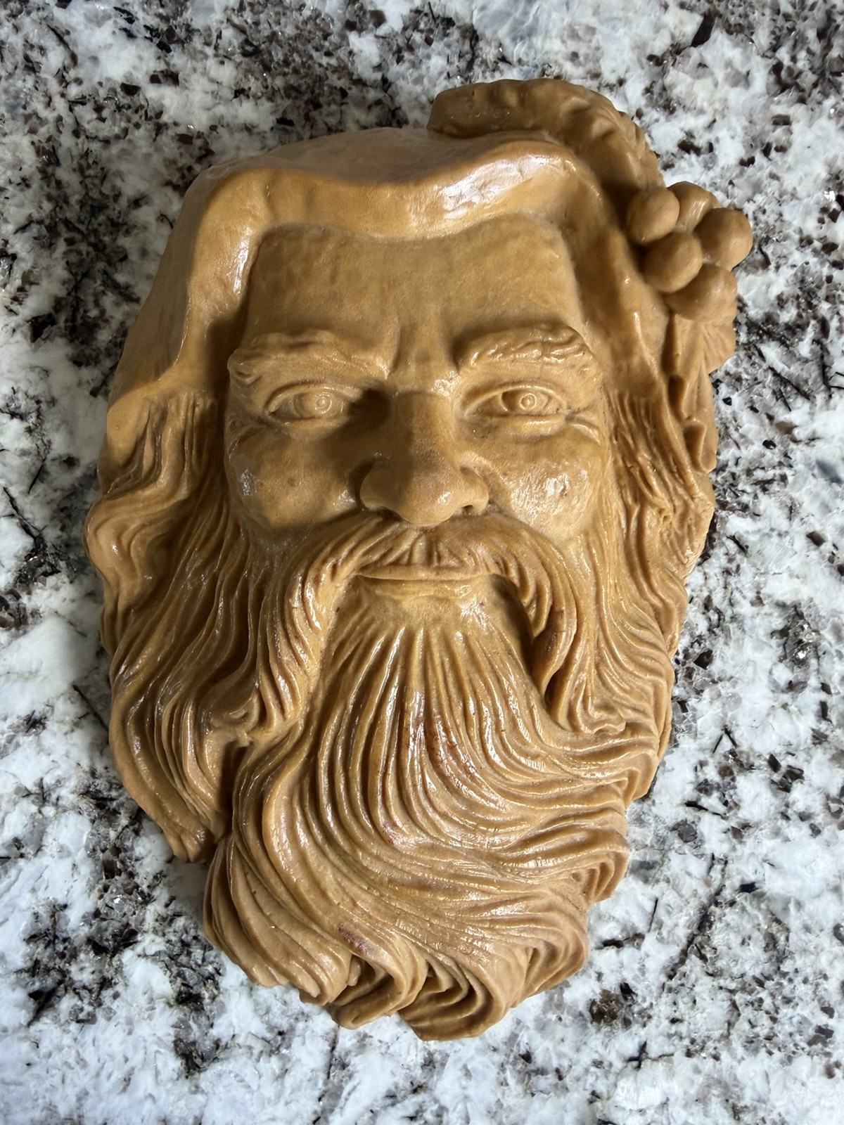 VTG Christmas 89 Home Alone Wreath Style Santa Head Plaque Wall Hanging