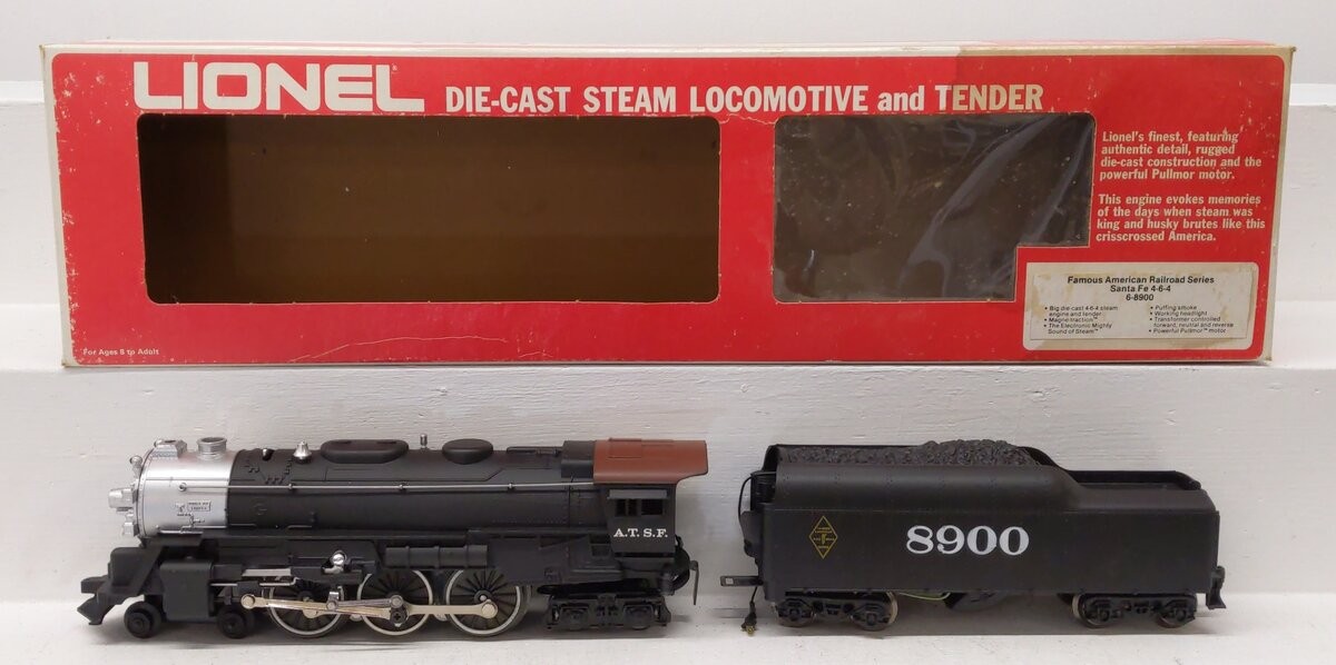 Lionel 6-8900 O Gauge ATSF 4-6-4 Steam Locomotive & Tender #8900/Box