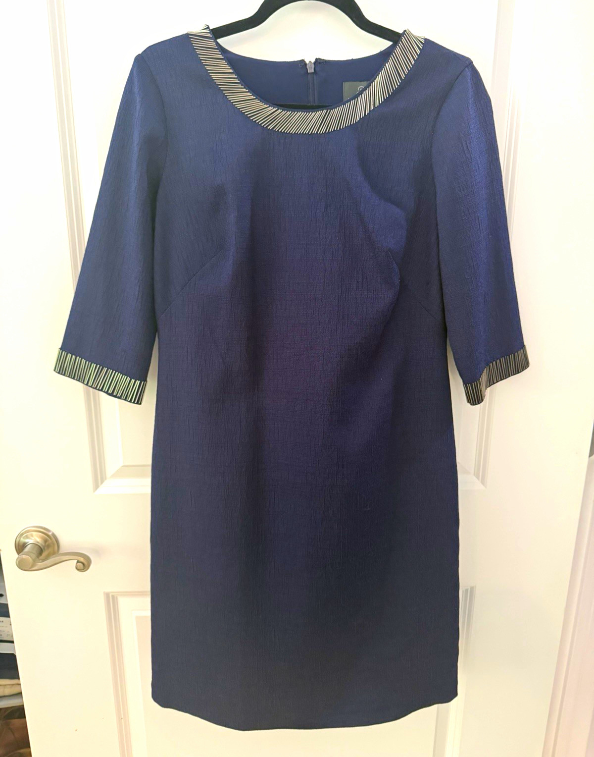 Adrianna Papell Shift Dress Blue 8 Metallic Accents Round Neck 3/4 Sleeve Adrianna Papell Shift Dress Blue 8 Metallic Accents Round Neck 3/4 Sleeve