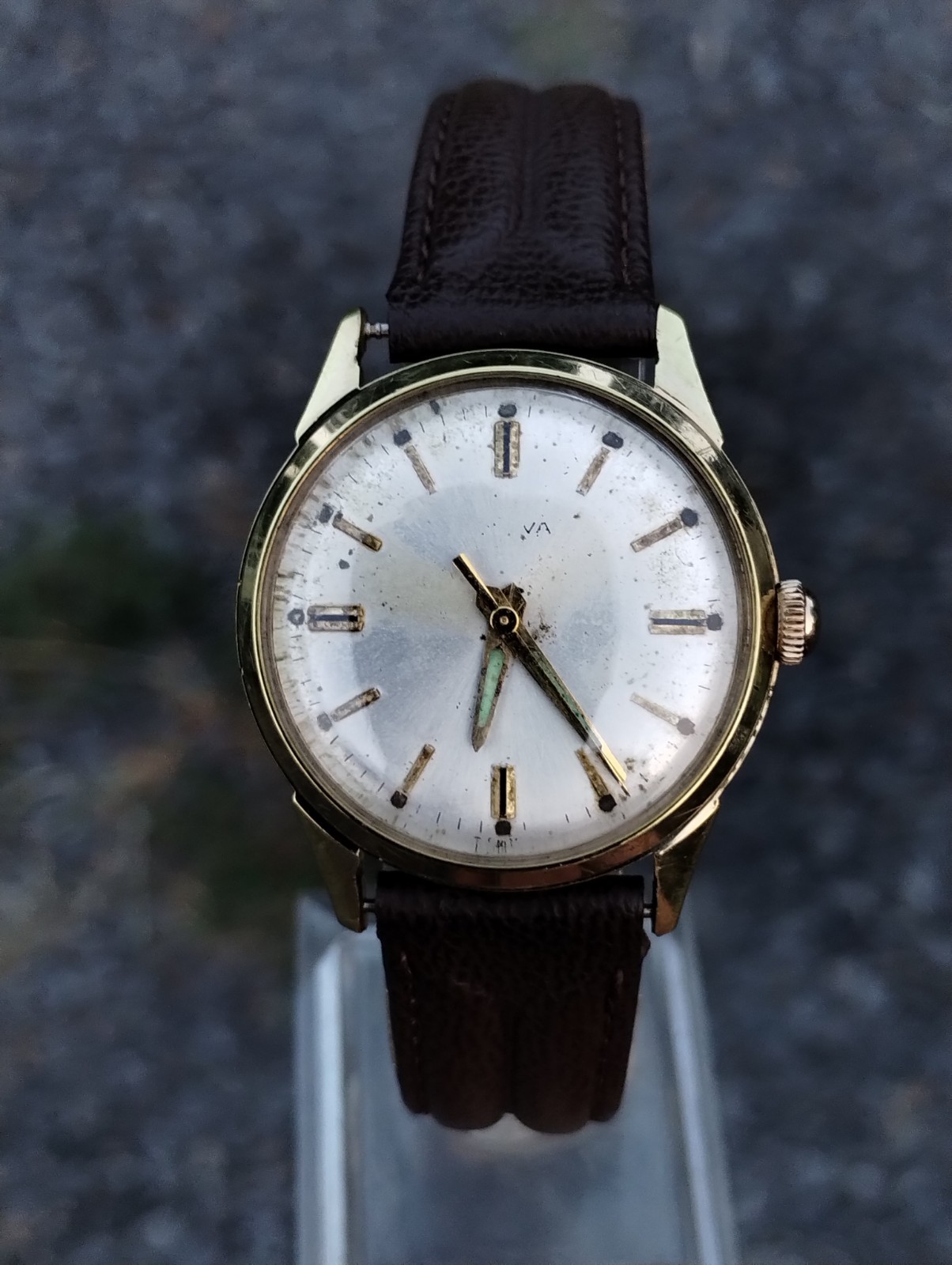 1965 Men's Bulova 17j Windup Wrist Watch Waterproof 1965 Men's Bulova 17j Windup Wrist Watch Waterproof