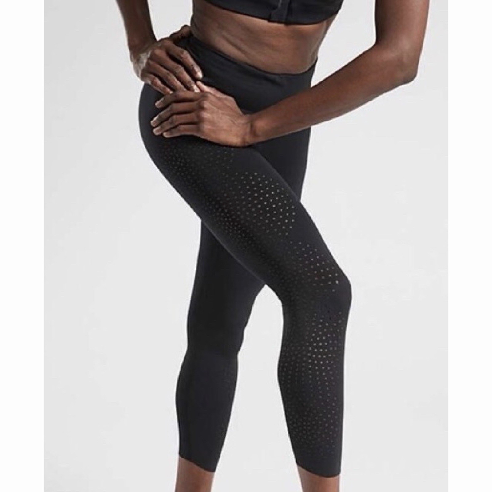 Athleta Black Mid Rise Velocity Laser Cut Capri Leggings XSP