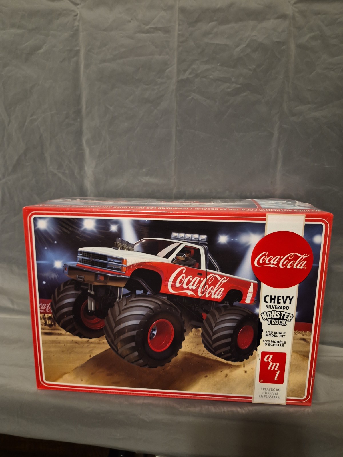 AMT  1988 Chevy Silverado Coca-Cola Monster Truck Plastic Model Kit 1:25 Sealed