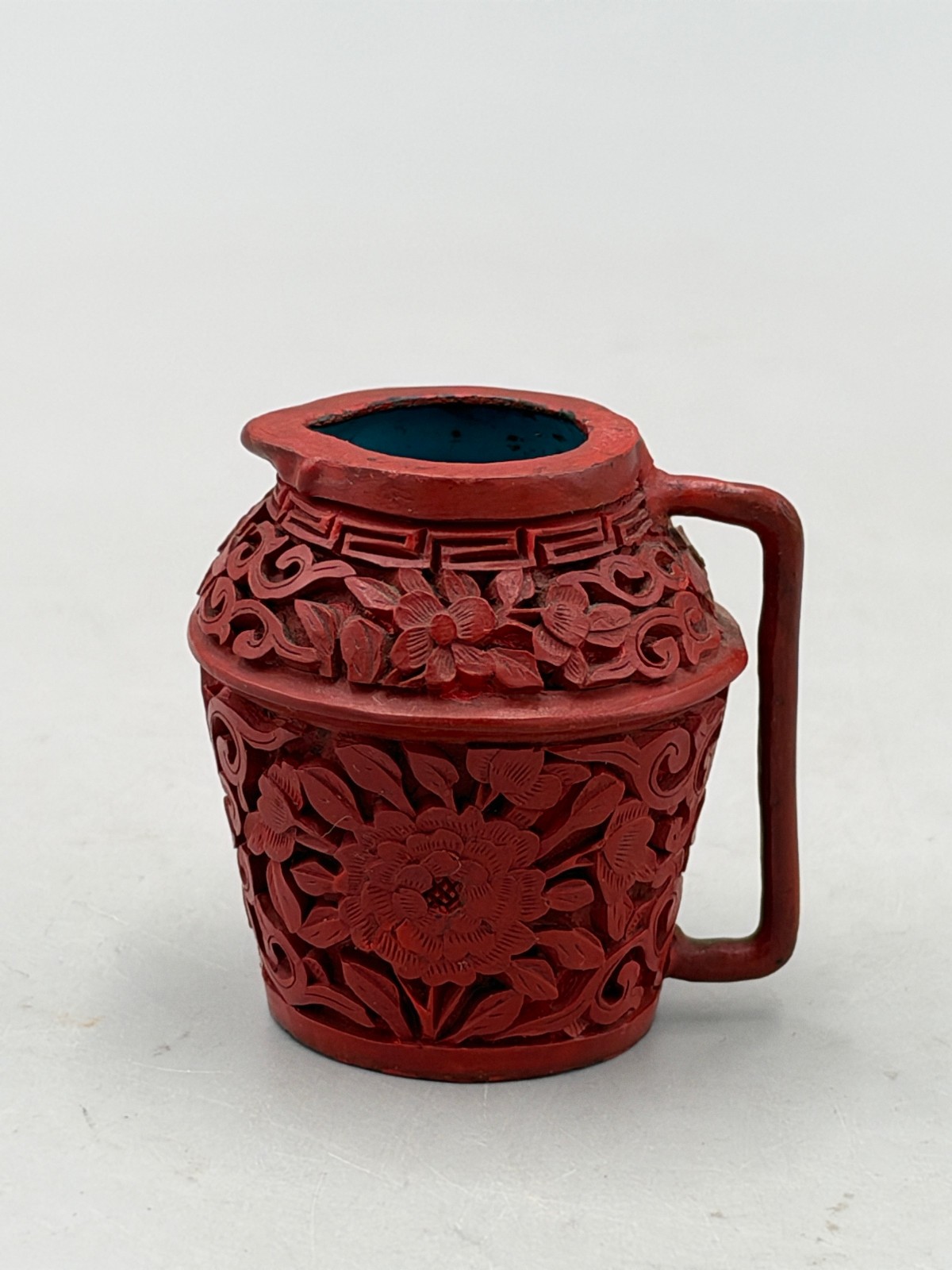 Antique Republic Period Chinese Cinnabar Lacquer Carved Small Water Dropper Ewer