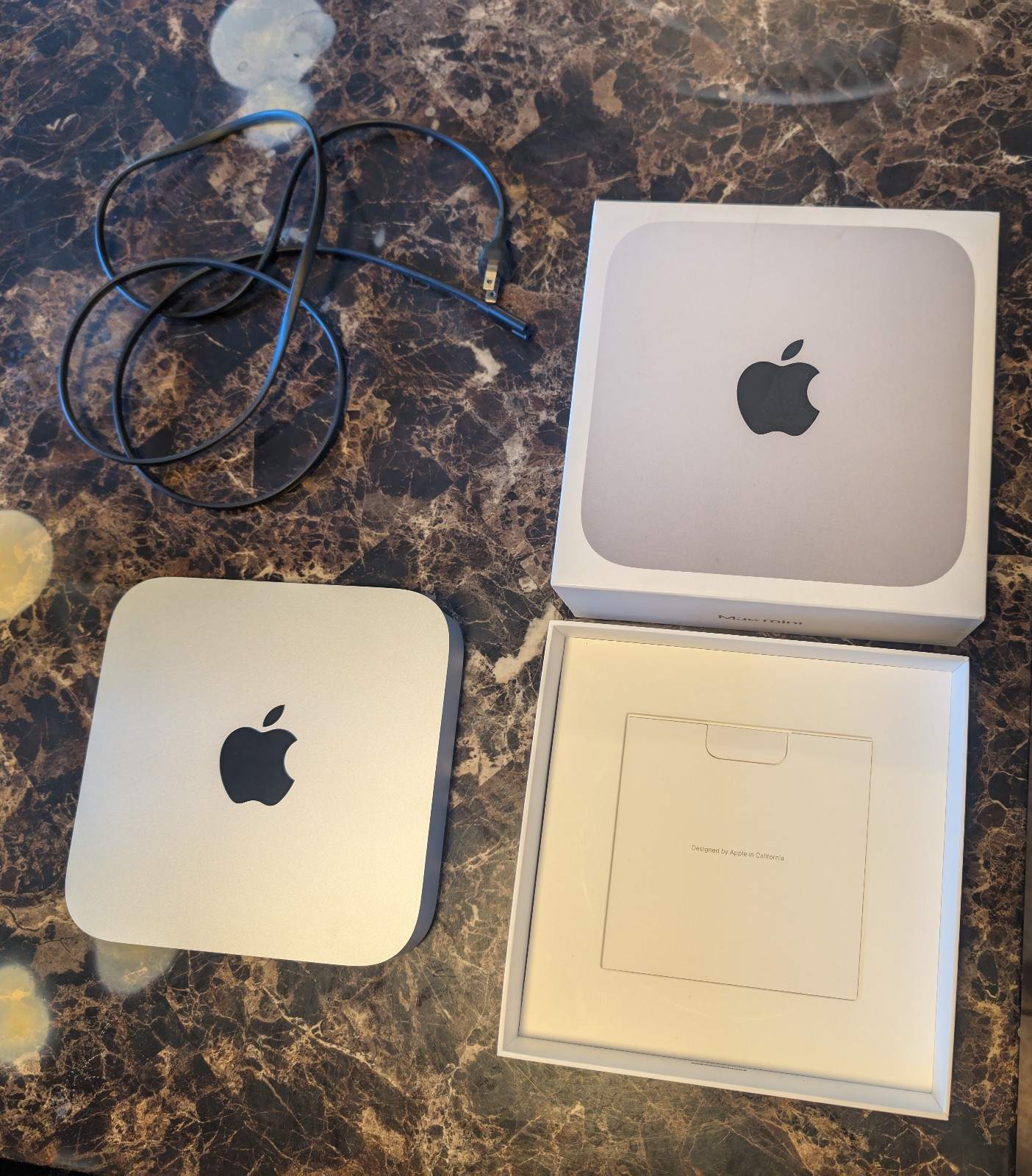 Apple Mac Mini 2023 M2 8-Core CPU 10-Core GPU 8GB 256GB SSD Silver Excellent Apple Mac Mini 2023 M2 8-Core CPU 10-Core GPU 8GB 256GB SSD Silver Excellent