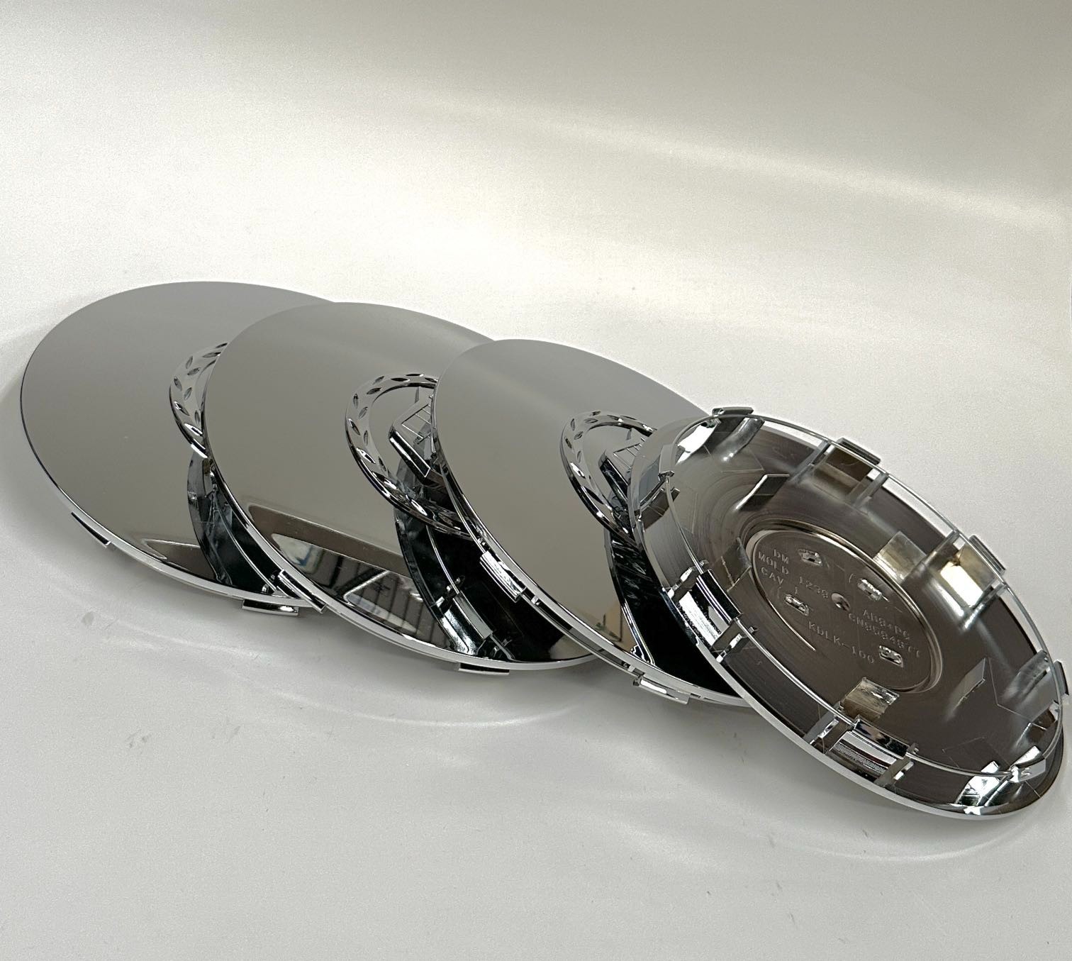 4PCS Wheel Hub Cap Center Cap Chrome For 2002-06 Escalade ESV EXT 9594878