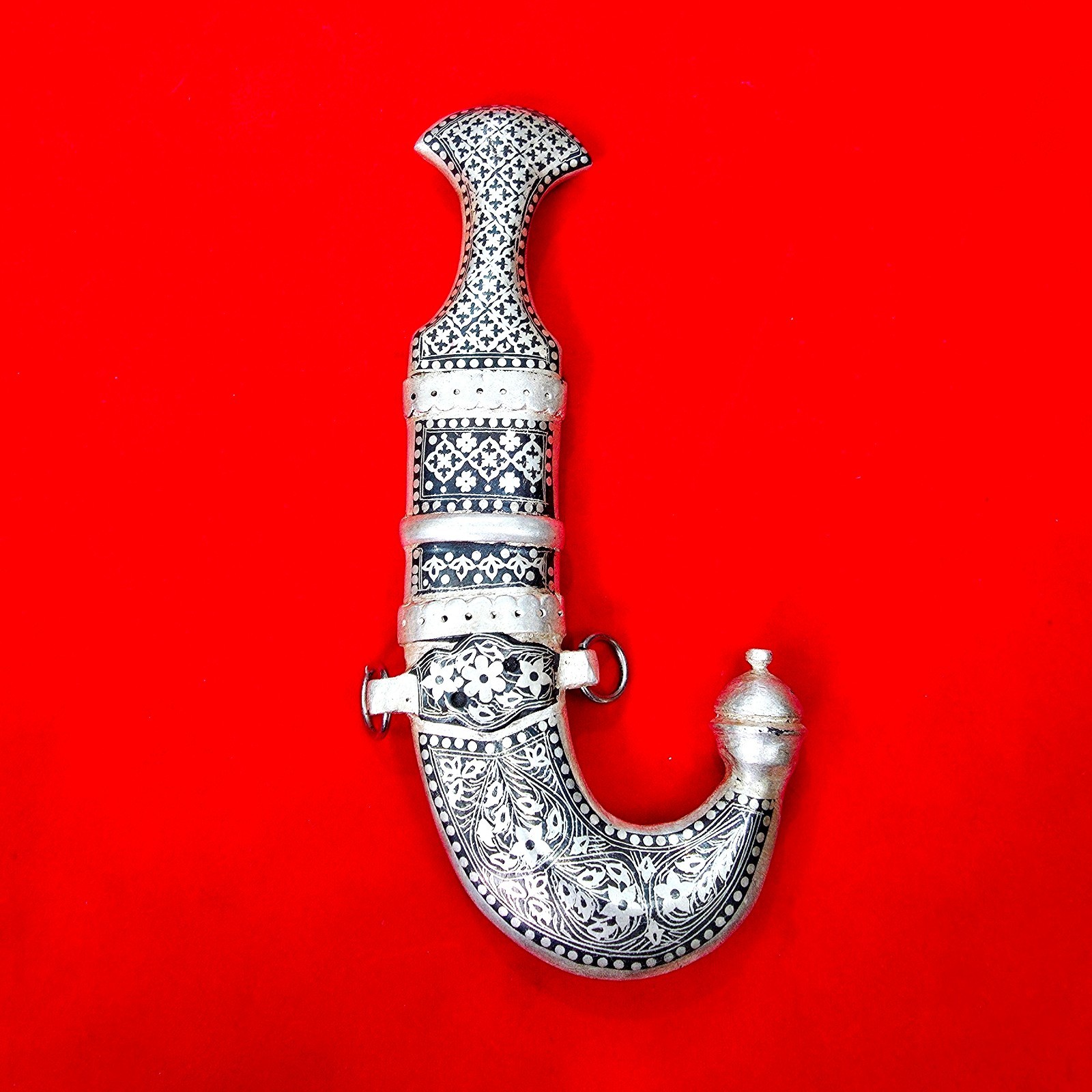 Indo-Persian Yemenese Omani Arab Jambiya Dagger Silver Koftgari Damascus Blade