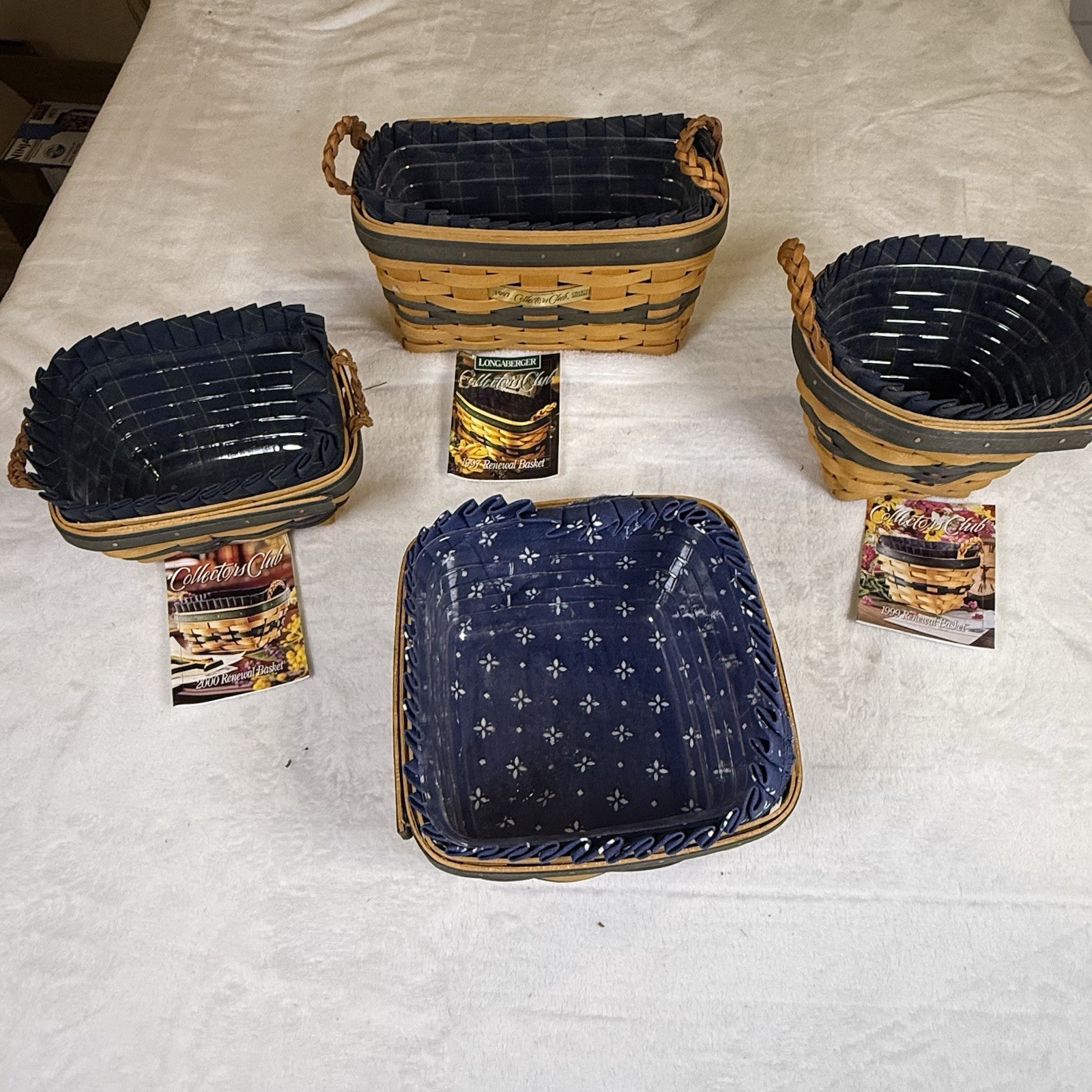 Longaberger Collectors Club Renewal Basket Lot 4 1997 1999 2000 Liners Cards
