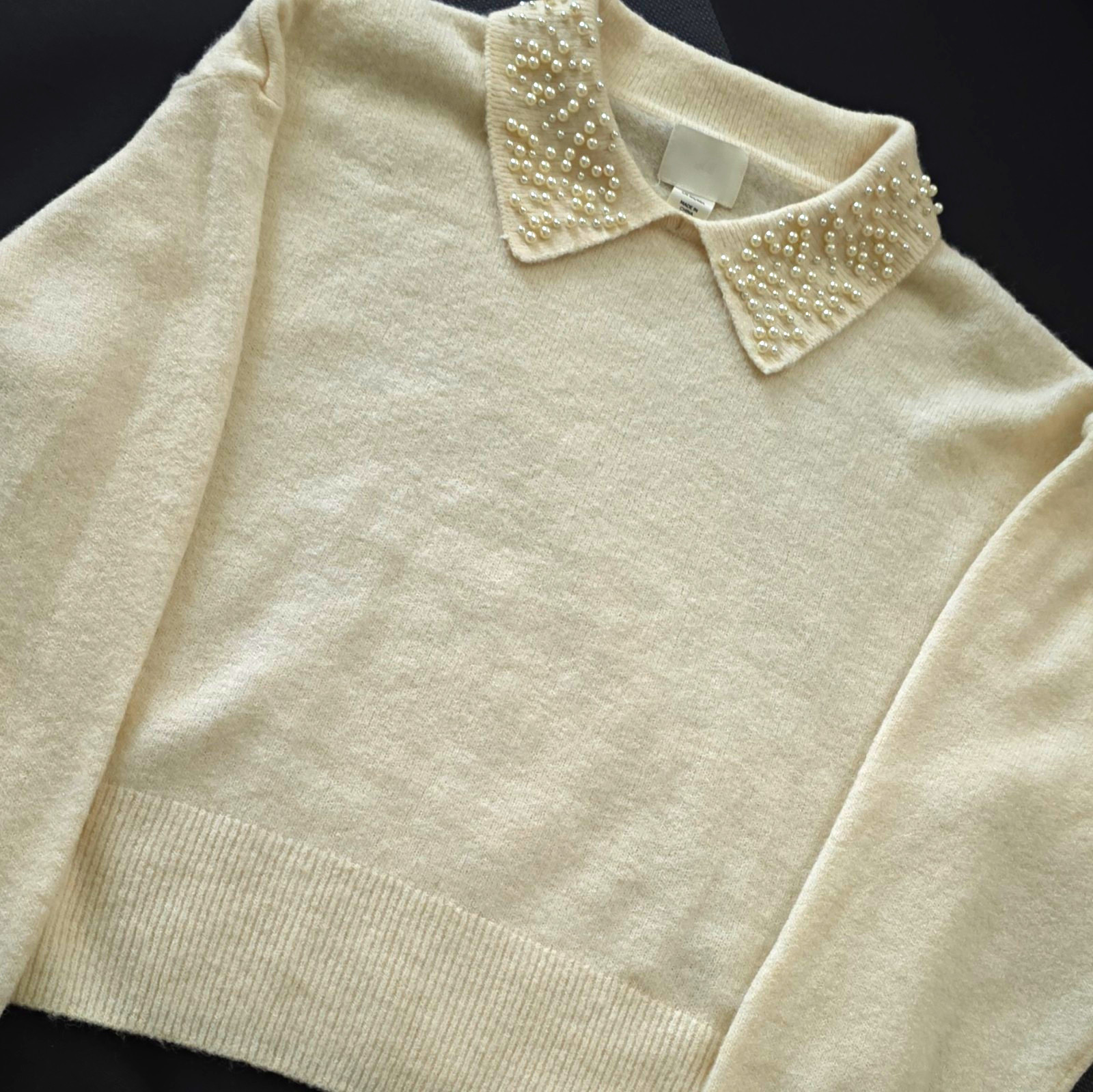 H&M Ivory Knit Collared Beaded Long Sleeve Pullover Sweater Women’s S H&M Ivory Knit Collared Beaded Long Sleeve Pullover Sweater Women’s S