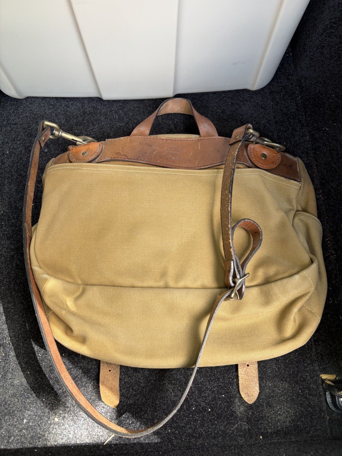 CC FILSON - Medium Field Bag - Rugged Twill in Tan & Leather - Zipper CC FILSON - Medium Field Bag - Rugged Twill in Tan & Leather - Zipper