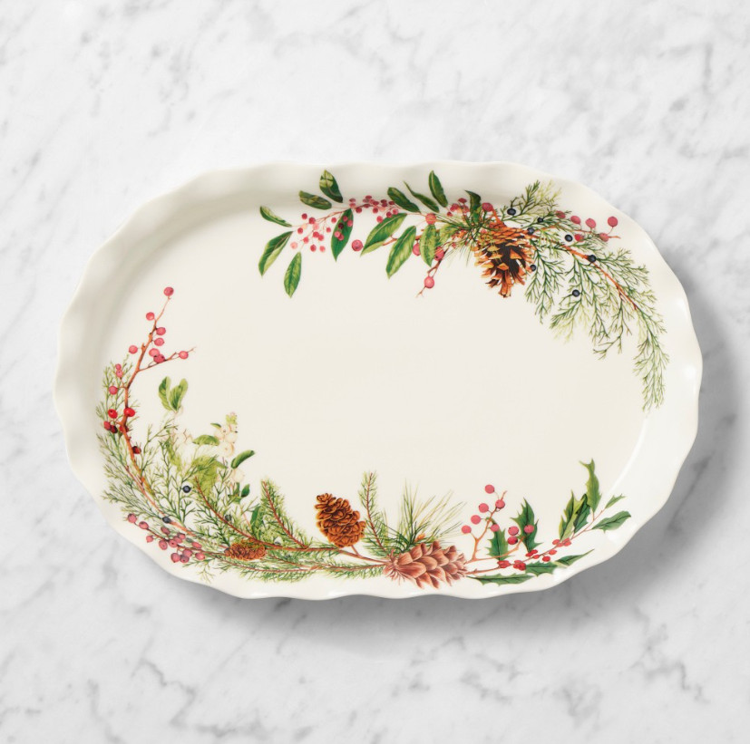 Williams Sonoma Woodland Berry Scalloped Serveware Oval Platter