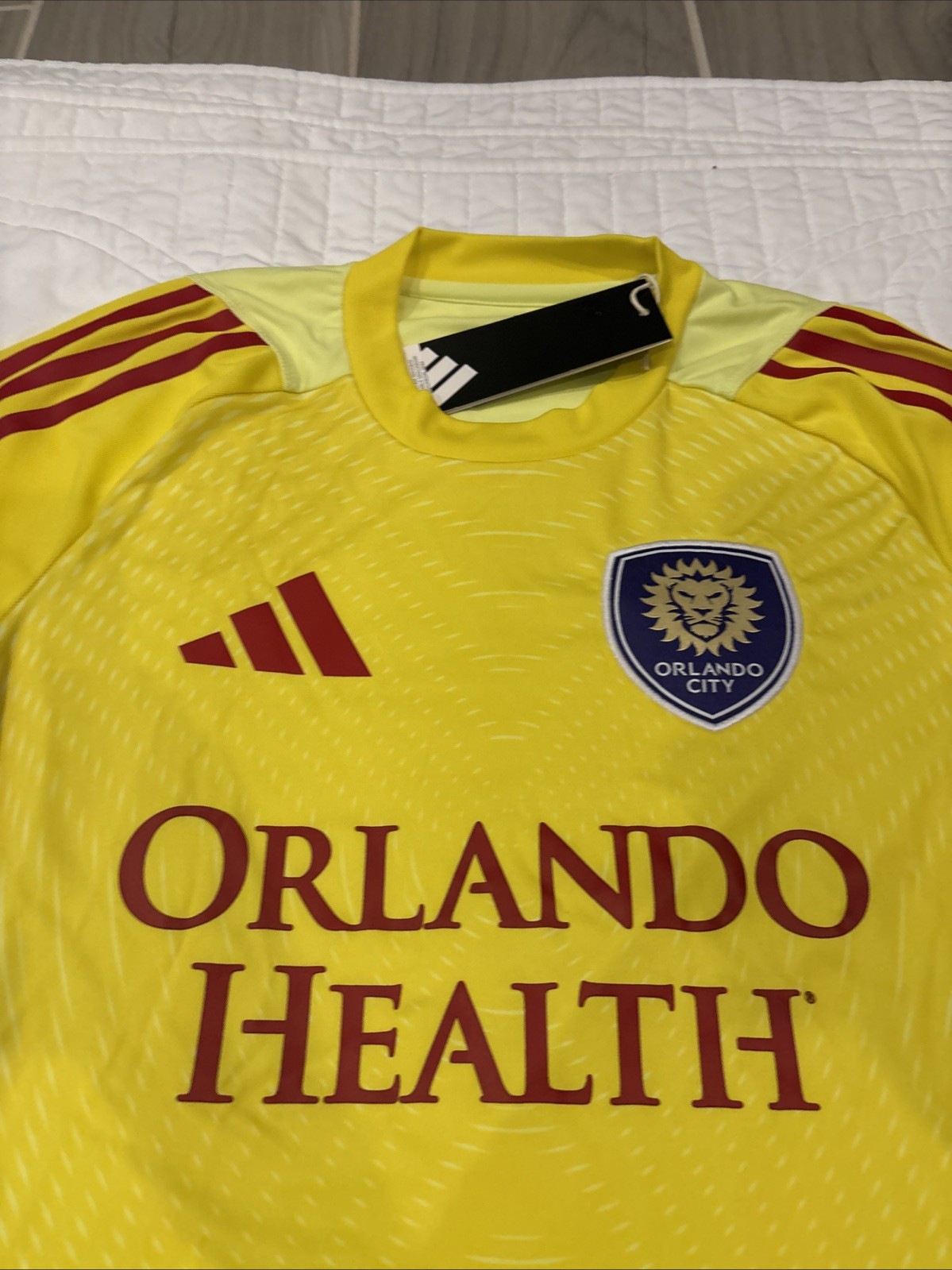 Adidas Orlando City Large RARE SLIM FIT 2025 Goalkeeper Jersey NWT $130 Adidas Orlando City Large RARE SLIM FIT 2025 Goalkeeper Jersey NWT $130