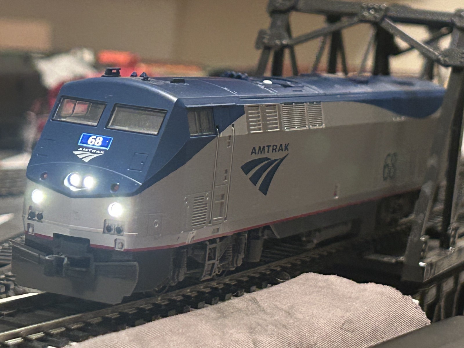 KATO special #37-6101-LS GP-42 \