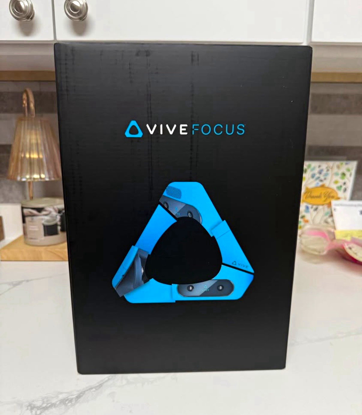 HTC VIVE Focus Standalone VR Headset Blue 2020 MPN 99HANV021-00 32GB HTC VIVE Focus Standalone VR Headset Blue 2020 MPN 99HANV021-00 32GB