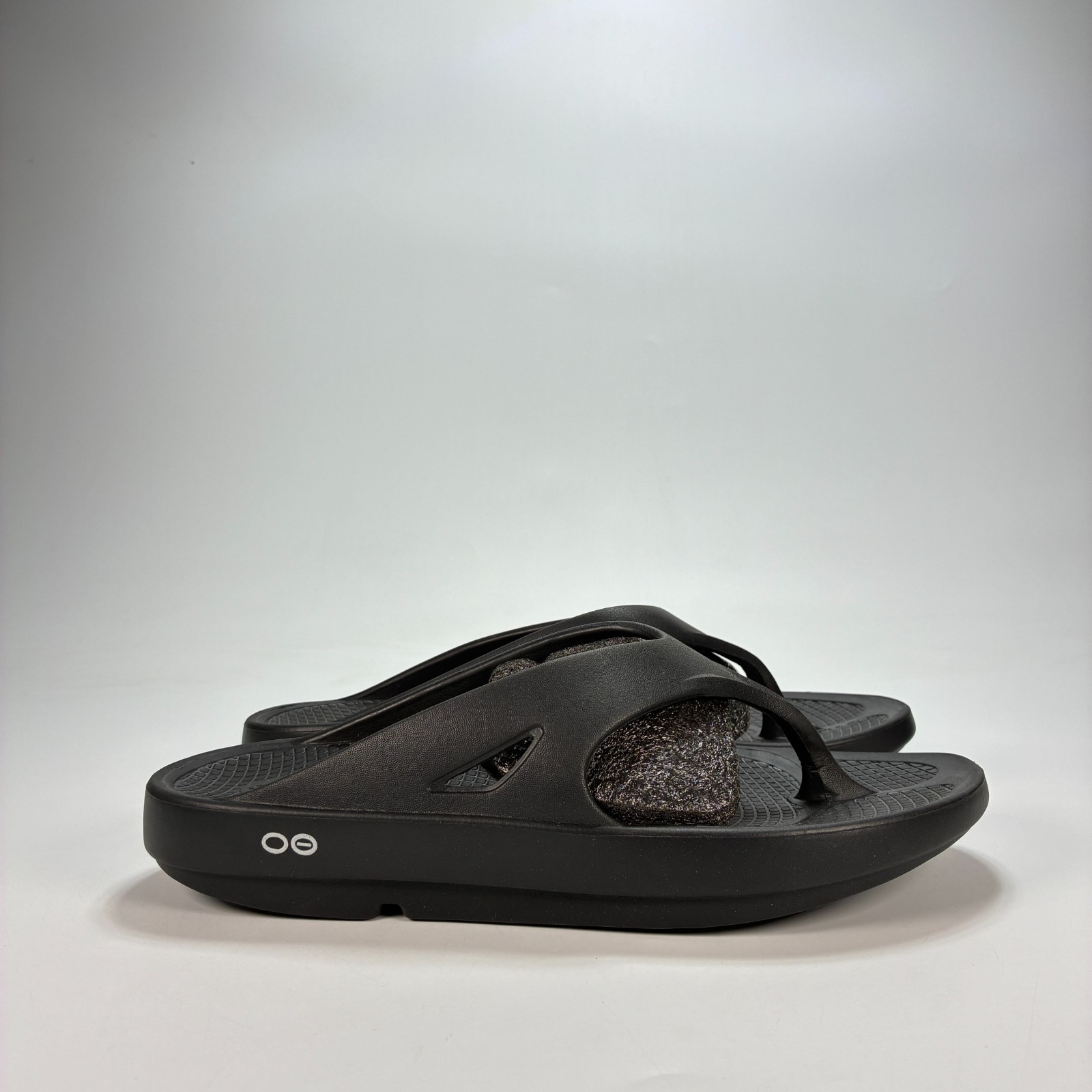 OOFOS OOriginal Black Comfort Flip Flops Recovery Sandals Men\'s Size 8 Thong