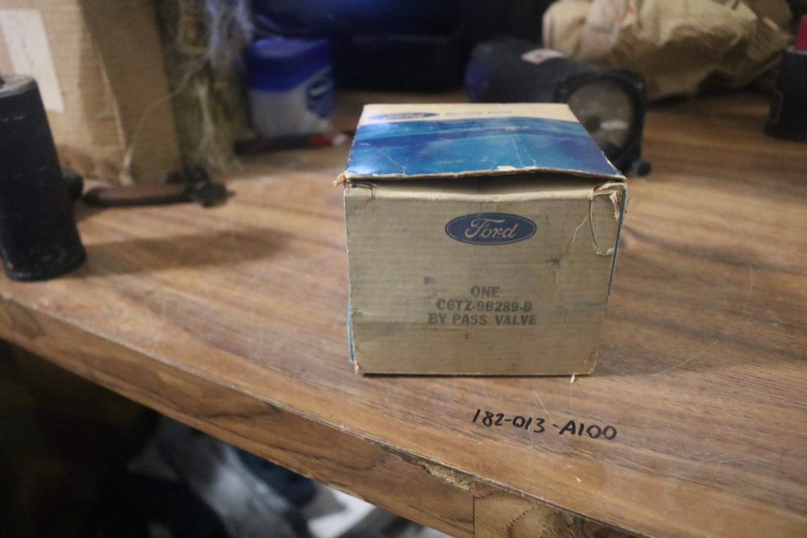 NOS Ford 66 - 67 Econoline 240 6 thermactor anti backfire gulp valve C6TZ-9B289B NOS Ford 66 - 67 Econoline 240 6 thermactor anti backfire gulp valve C6TZ-9B289B