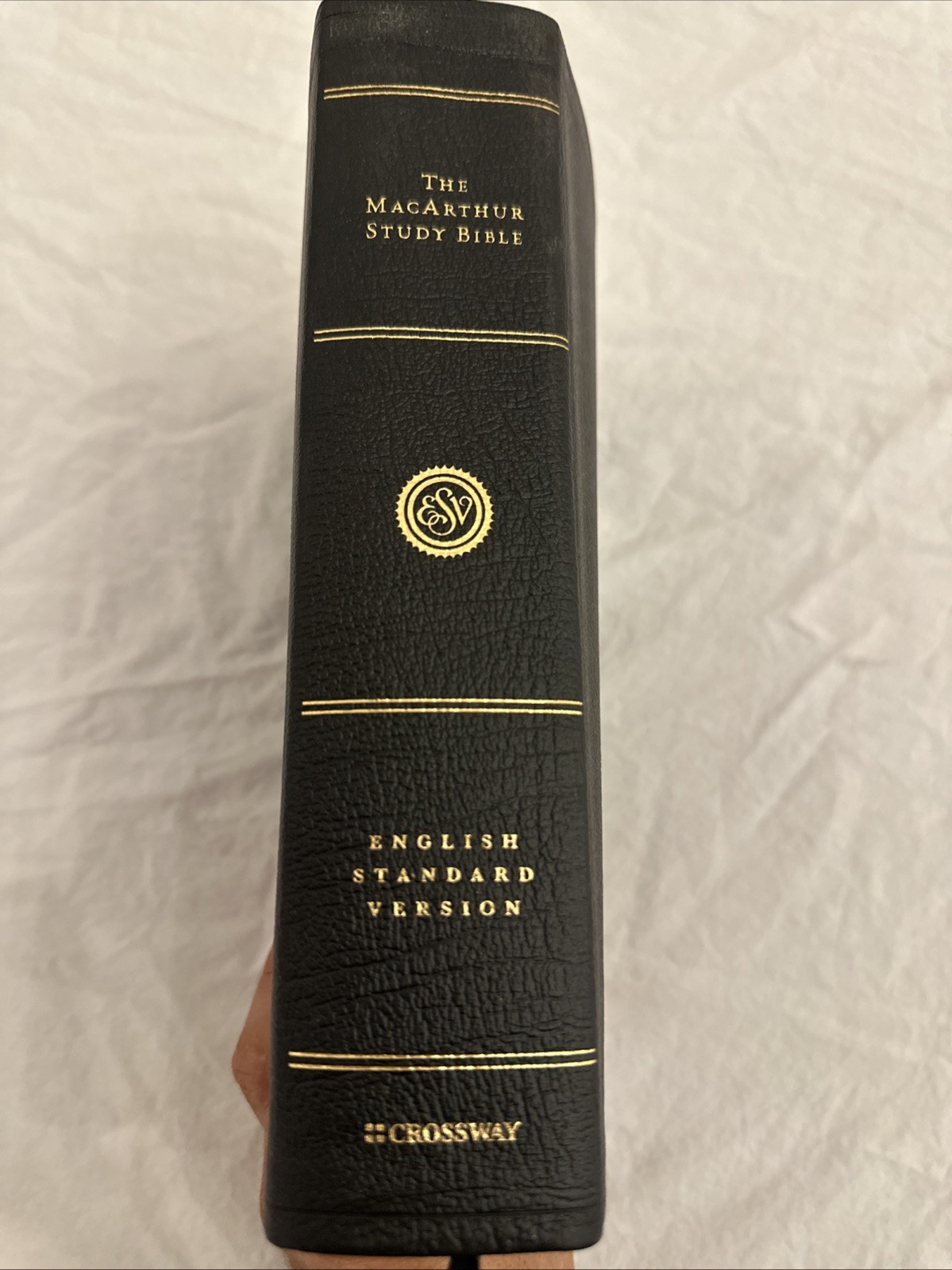 The MacArthur Study Bible, Black Calfskin Leather (2016 ESV Text Version) The MacArthur Study Bible, Black Calfskin Leather (2016 ESV Text Version)