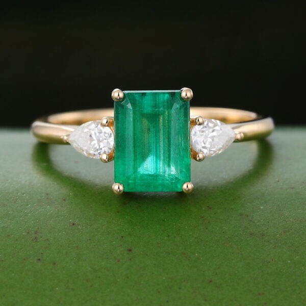 Art Deco Antique 3.50 Ct Natural Emerald Vintage Wedding Ring 14K Yellow Gold FN