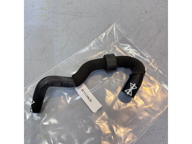 Engine Coolant Hose Fits Volkswagen 2007-2018 3C0121063E Engine Coolant Hose Fits Volkswagen 2007-2018 3C0121063E