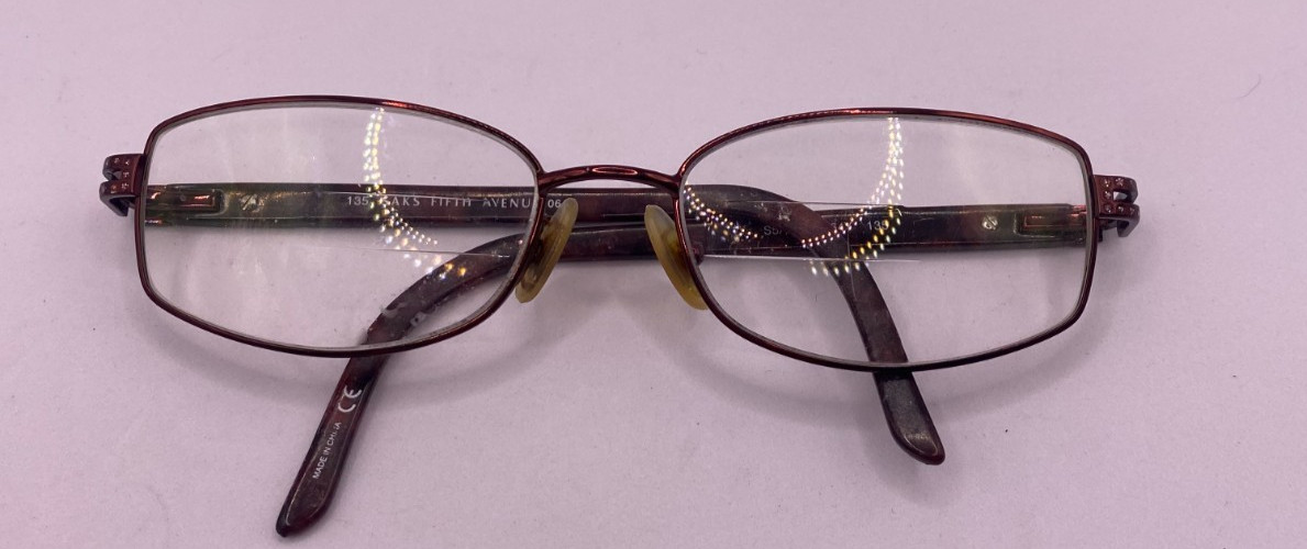SAKS FIFTH AVENUE FRAMES ONLY EYEGLASSESS5A227 064Y BROWN 52-17-135 SAKS FIFTH AVENUE FRAMES ONLY EYEGLASSESS5A227 064Y BROWN 52-17-135