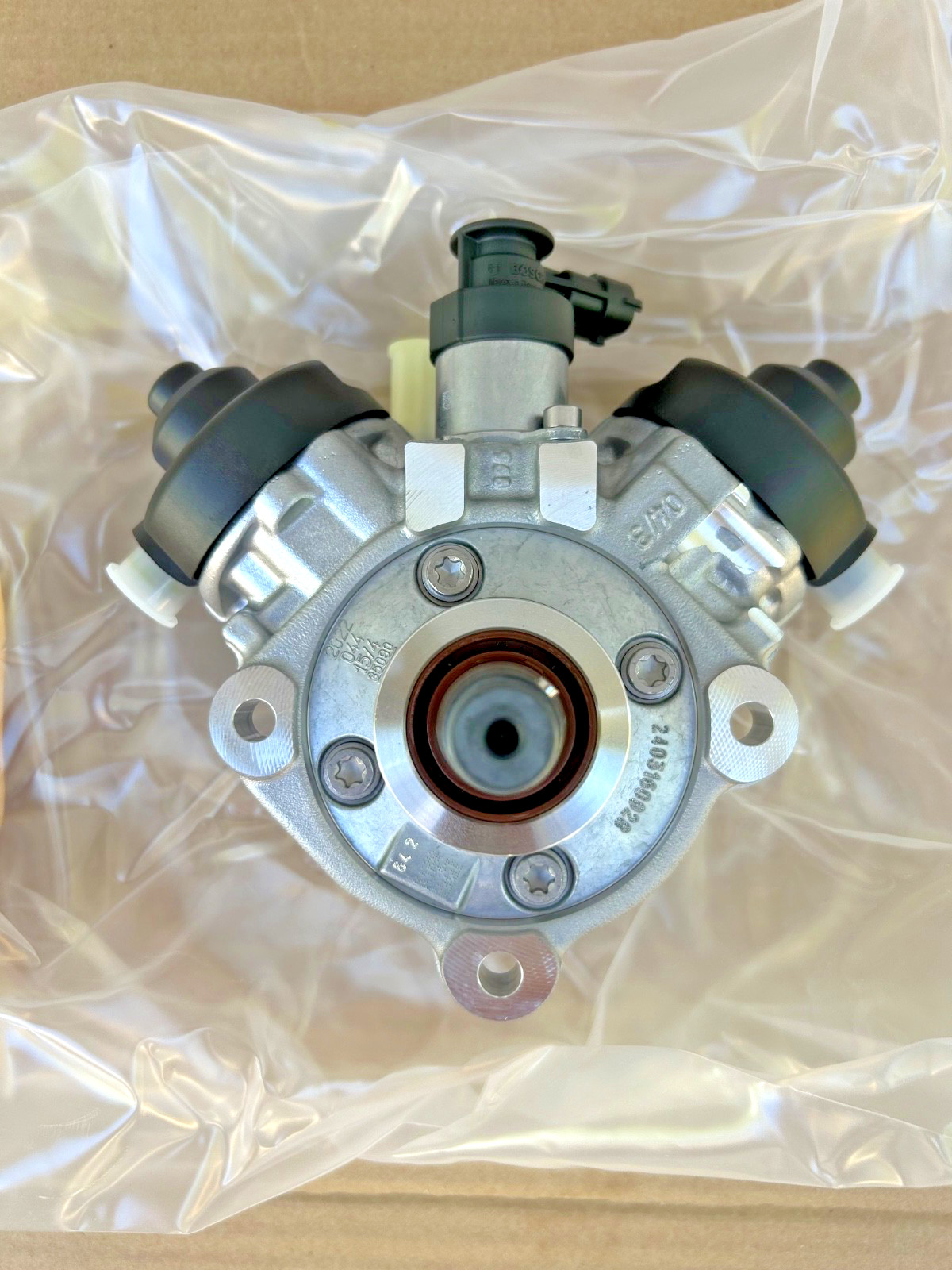 Genuine 14 - 23 Dodge Ram Jeep EcoDiesel OEM NEW Bosch Injection Pump 0445010858