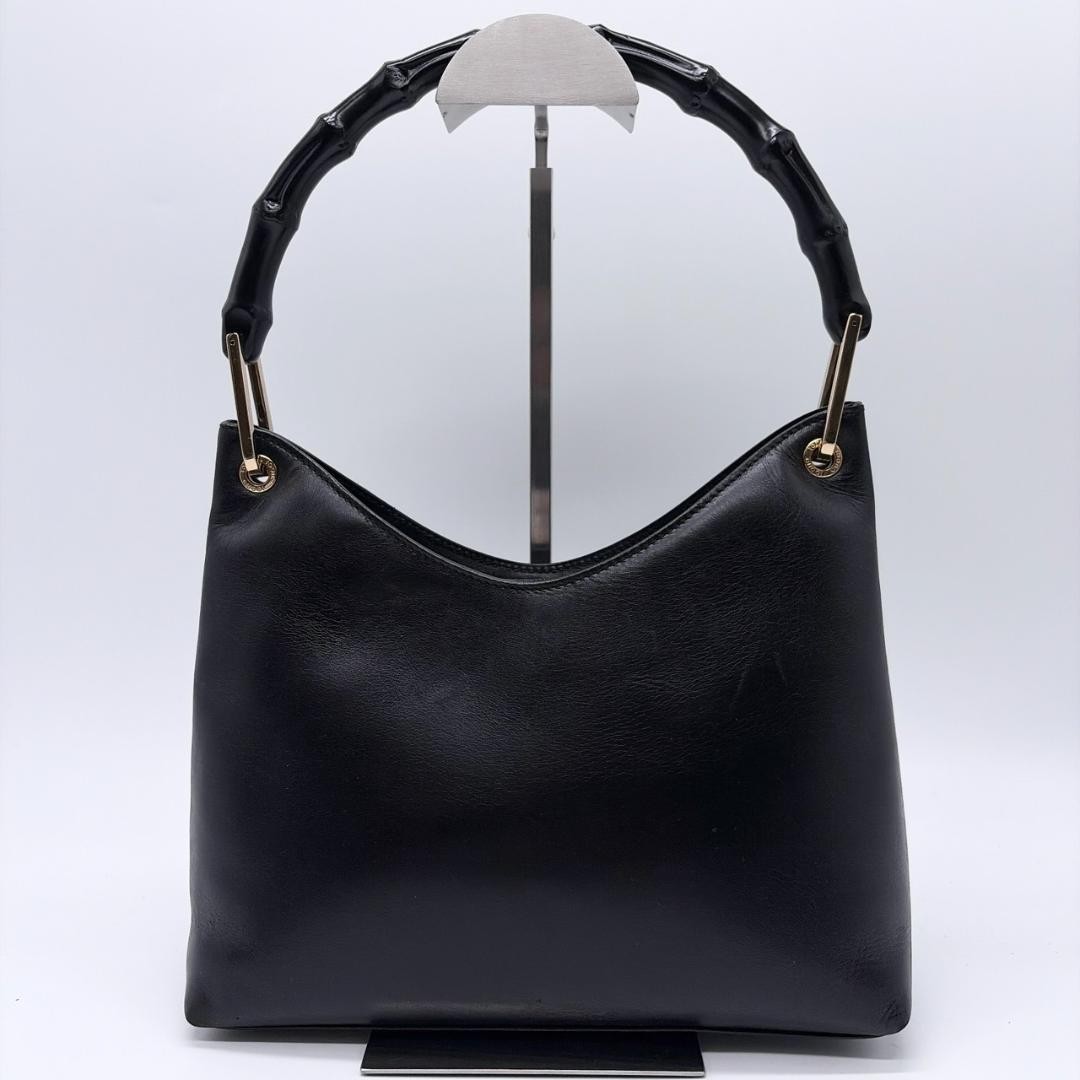 GUCCI Bamboo Black Leather Shoulder Bag Vintage Japan GUCCI Bamboo Black Leather Shoulder Bag Vintage Japan