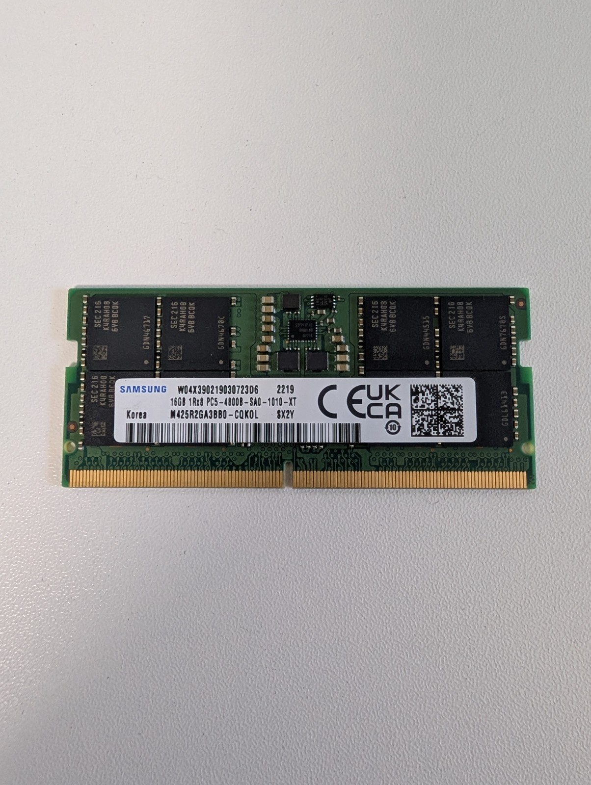 Samsung 16GB 1x16GB DDR5 4800 CL40 SO-DIMM Laptop Memory M425R2GA3BB0-CQK0L