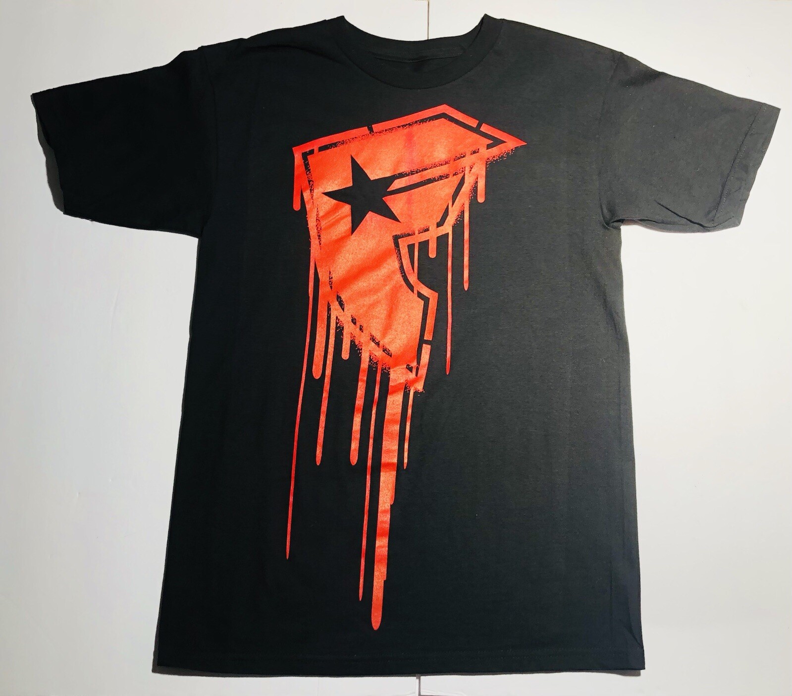FAMOUS STARS & STRAPS Mens Black Graphic S/S Cotton T Shirt Travis Barker SZ S FAMOUS STARS & STRAPS Mens Black Graphic S/S Cotton T Shirt Travis Barker SZ S