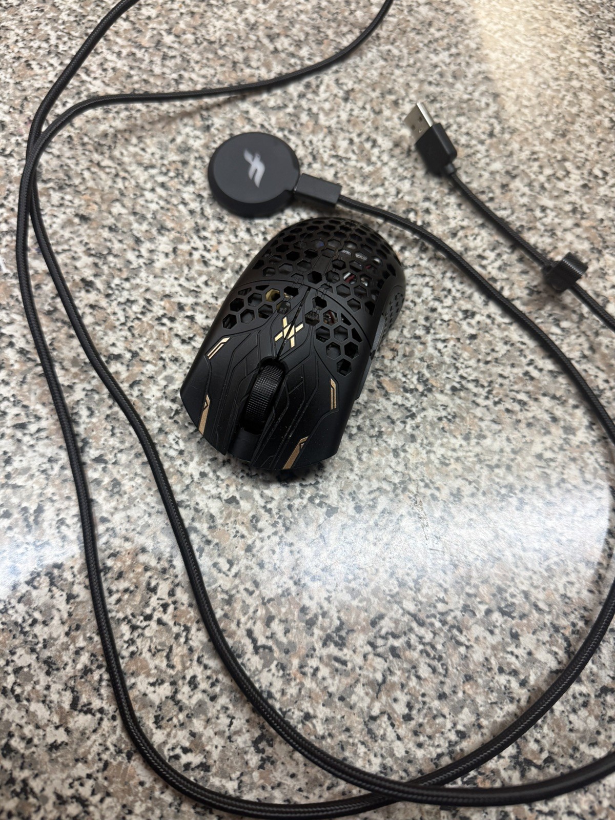 Finalmouse UltralightX Guardian Lion mouse (Medium)