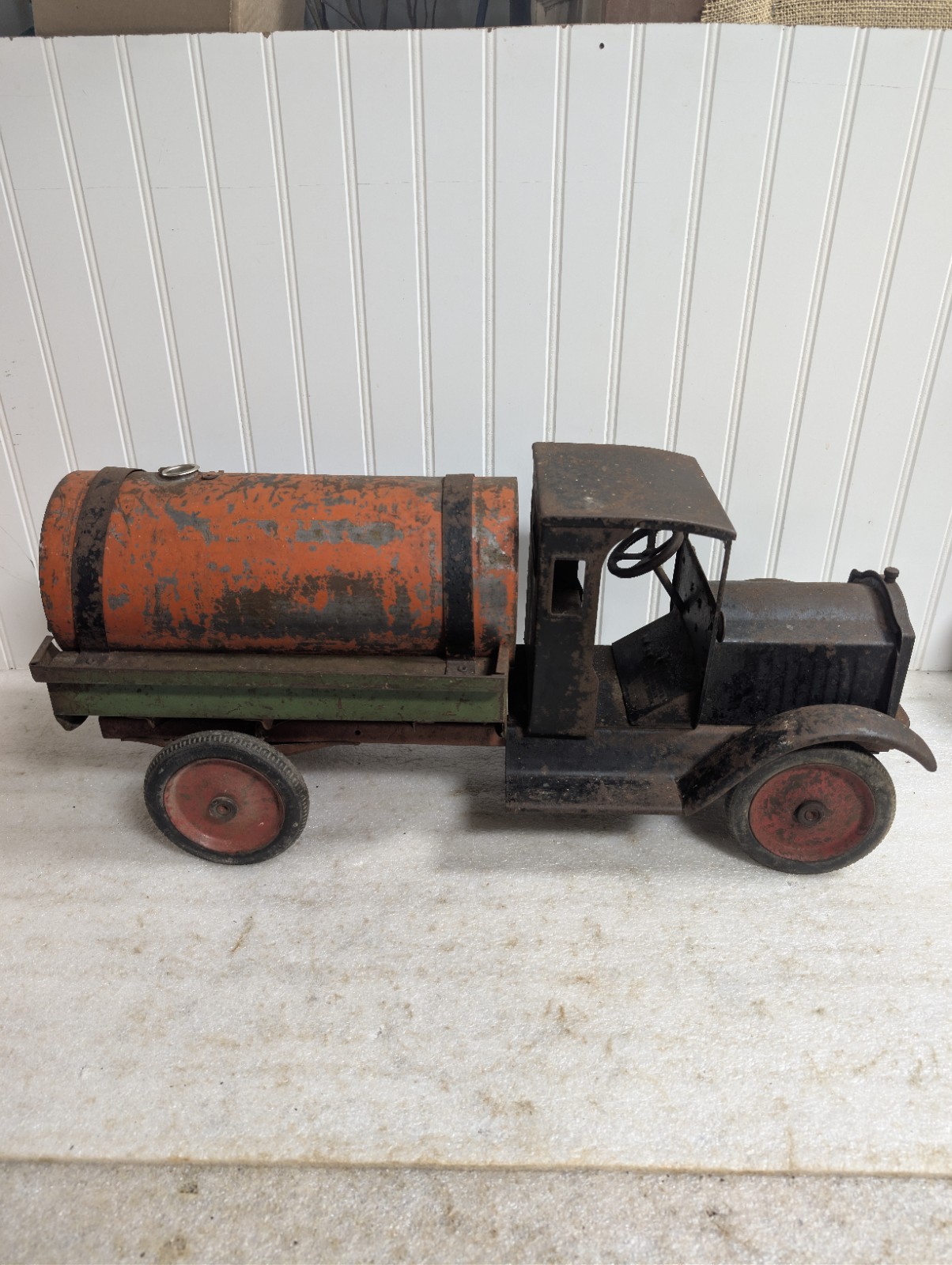 keystone Oil Tanker Truck, circa 1920\'s- Rare keystone Oil Tanker Truck, circa 1920\'s- Rare