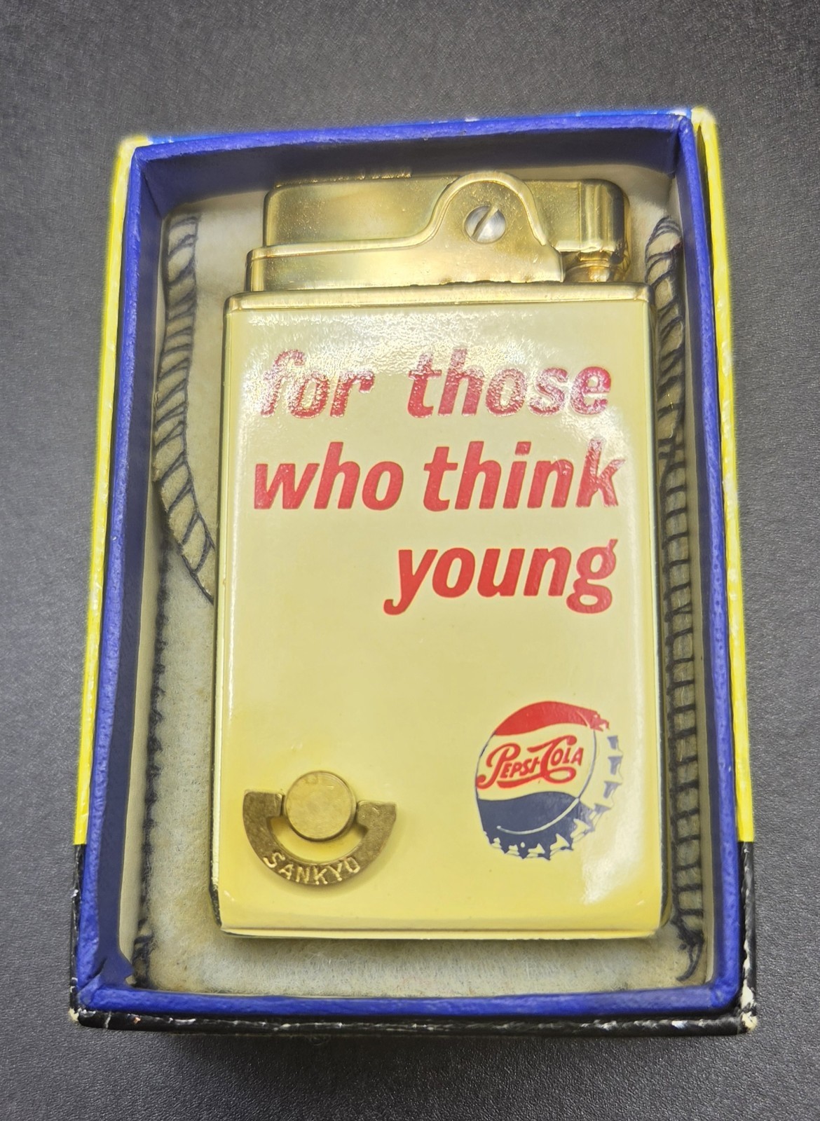 Vtg Now It's Pepsi  Musical Cigarette Lighter original box & sleeve Dixie Sanyko