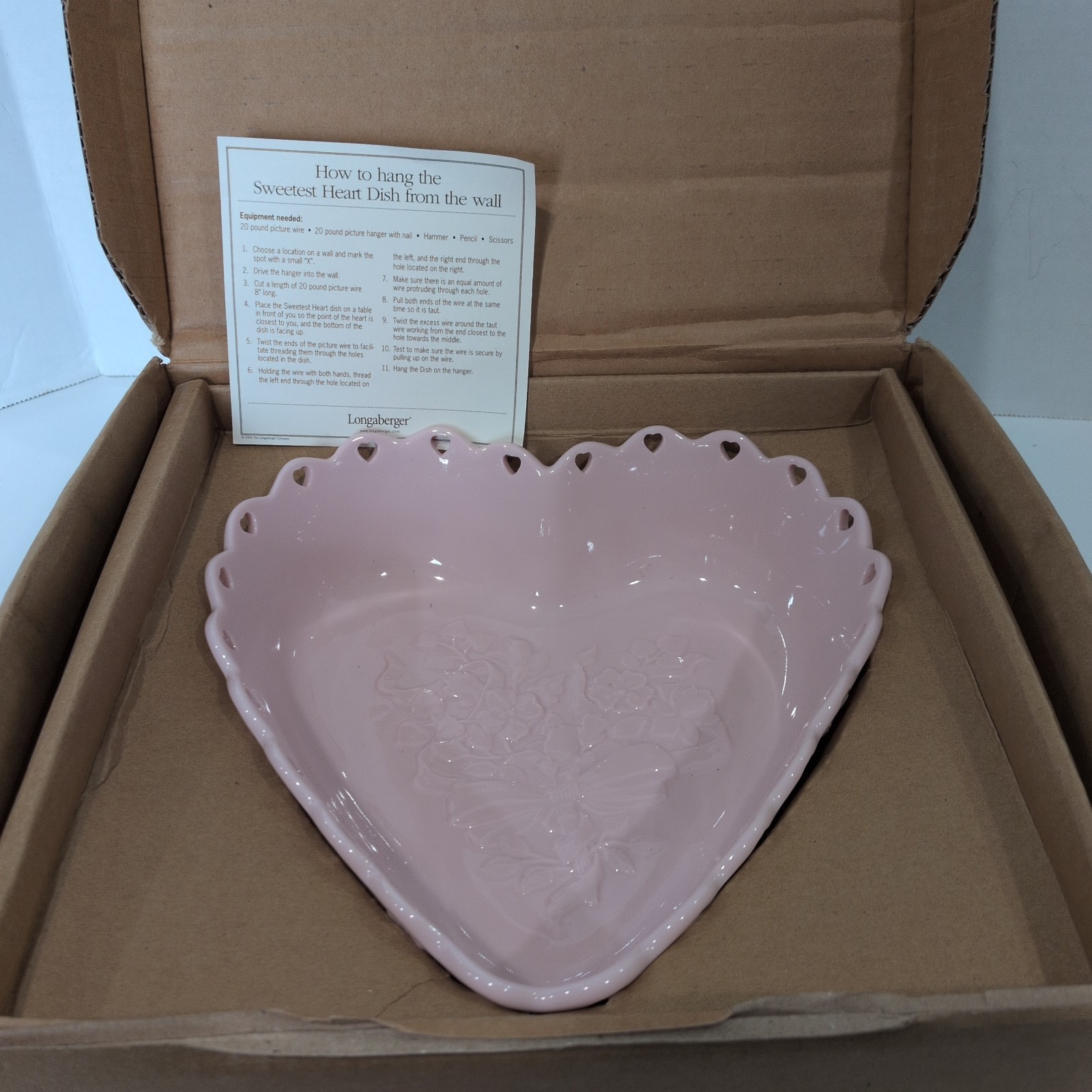 Longaberger Sweetest Heart Dish Light Pink Item No. 31165, NIB Longaberger Sweetest Heart Dish Light Pink Item No. 31165, NIB