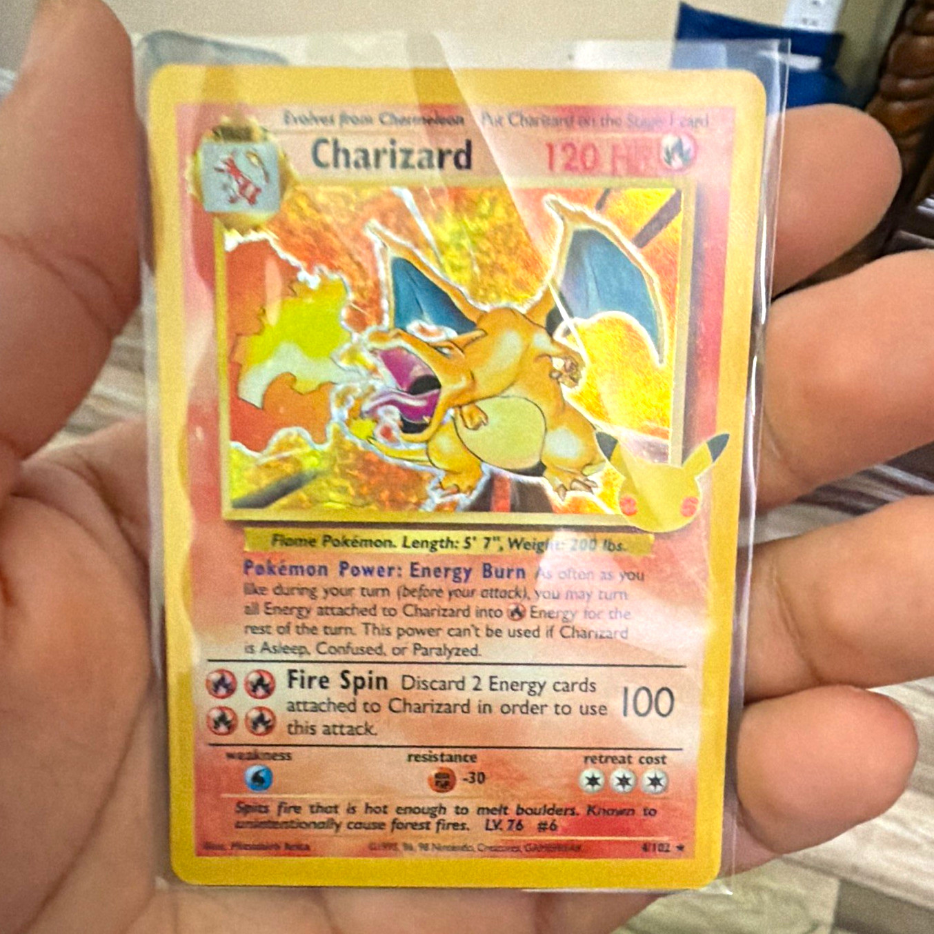 Nintendo Pokemon TCG Charizard 4/102 Base Set Holo Rare English 1999 120HP