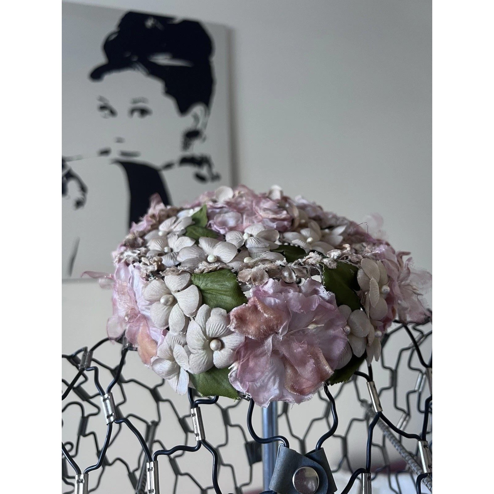 Vintage 1950s Pink Floral Pillbox Hat Mid Century Wedding Garden Party Millinery Vintage 1950s Pink Floral Pillbox Hat Mid Century Wedding Garden Party Millinery
