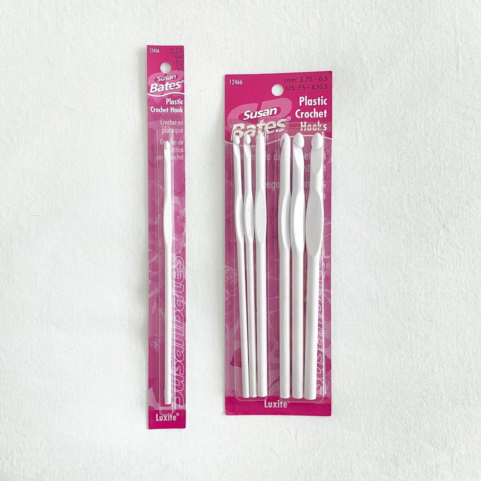 Susan Bates Luxite Plastic Crochet Hook Set - Sizes E, F, G, H, I, J, K Susan Bates Luxite Plastic Crochet Hook Set - Sizes E, F, G, H, I, J, K