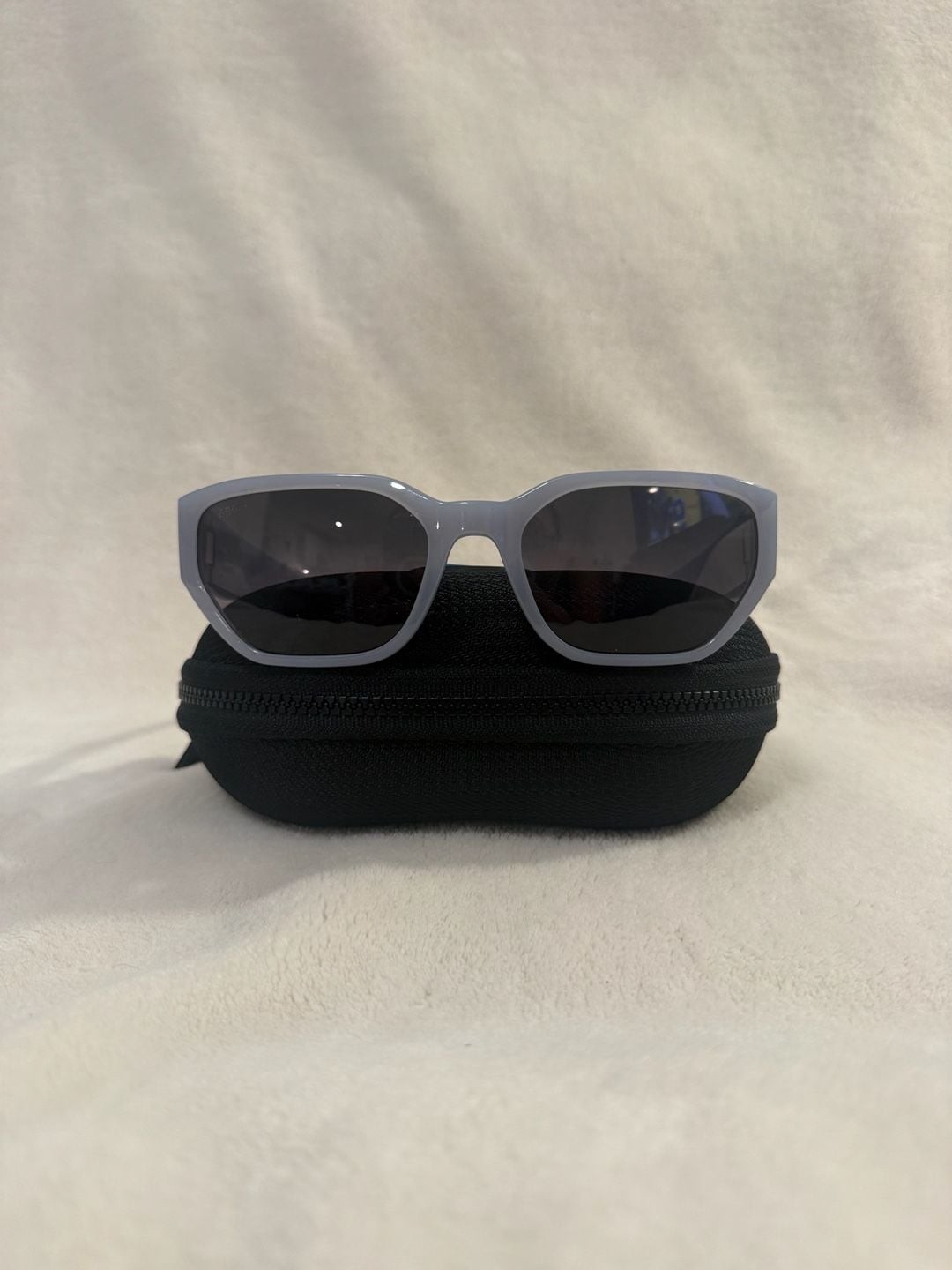 Costa Clemente Polarized Sunglasses Milky Violet