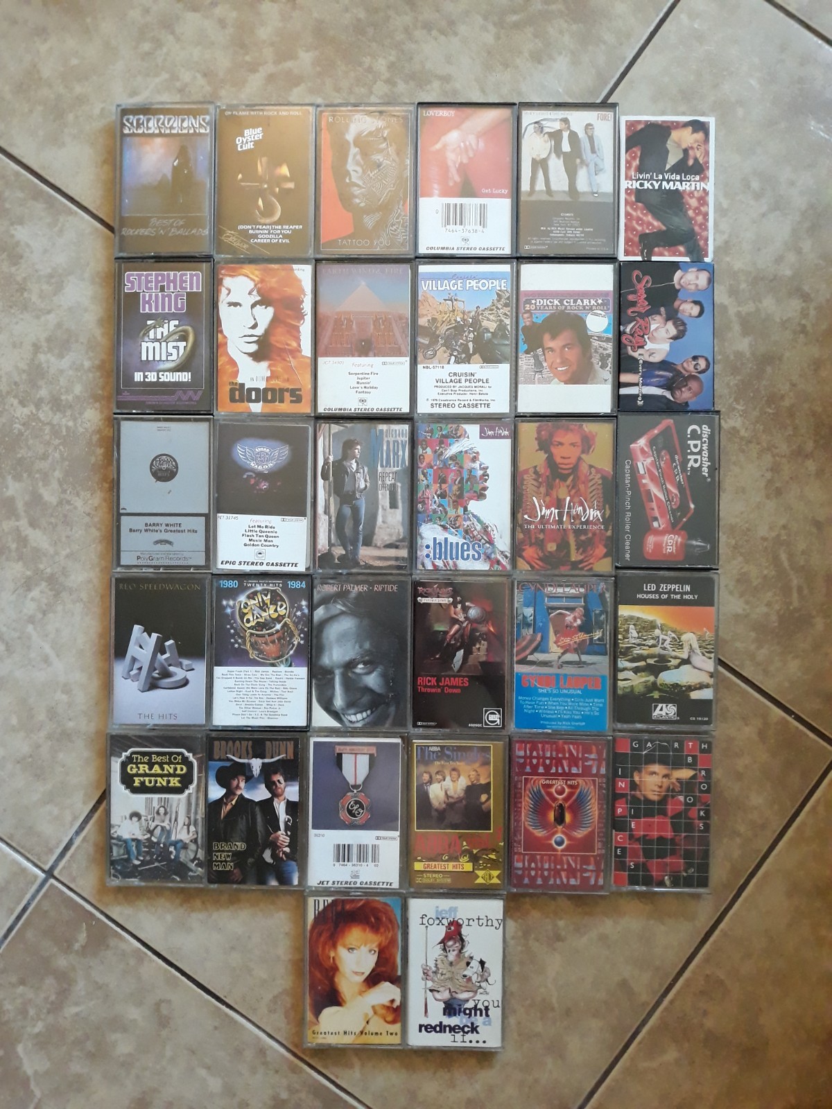LOT OF VINTAGE MUSIC CASSETTE TAPES--32 TOTAL -- A GOOD ASSORTMENT-- LOT OF VINTAGE MUSIC CASSETTE TAPES--32 TOTAL -- A GOOD ASSORTMENT--