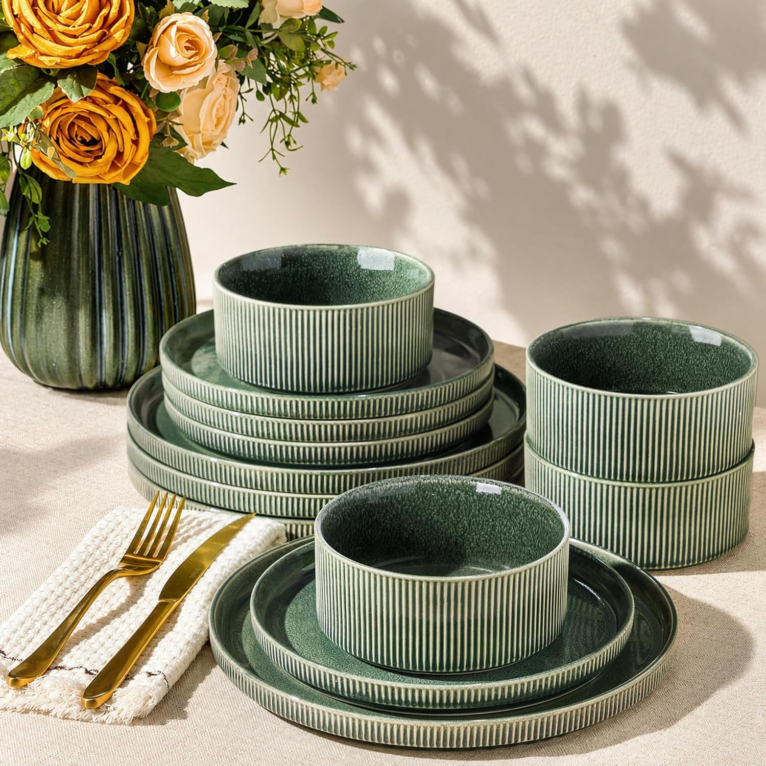 Stoneware Dinnerware Sets for 4,12-Piece Plates and Bowls Set