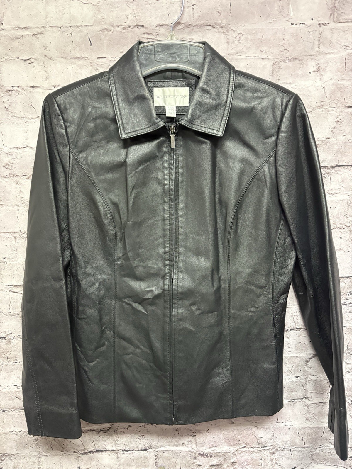 Worthington Women’s Size M Black Leather Long Sleeve Zip Up Jacket Worthington Women’s Size M Black Leather Long Sleeve Zip Up Jacket