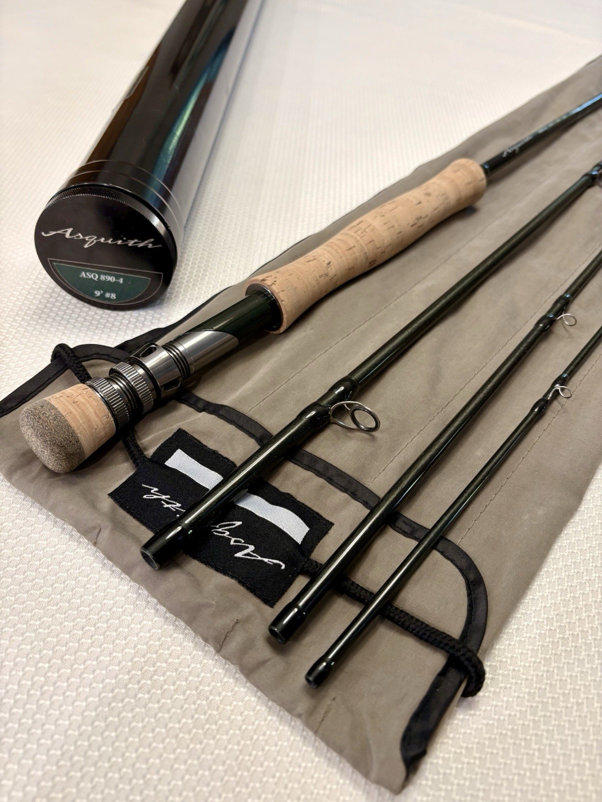 G Loomis Asquith ASQ 890-4 9\' 8wt 4pc Fly Rod w/ Tube & Sock