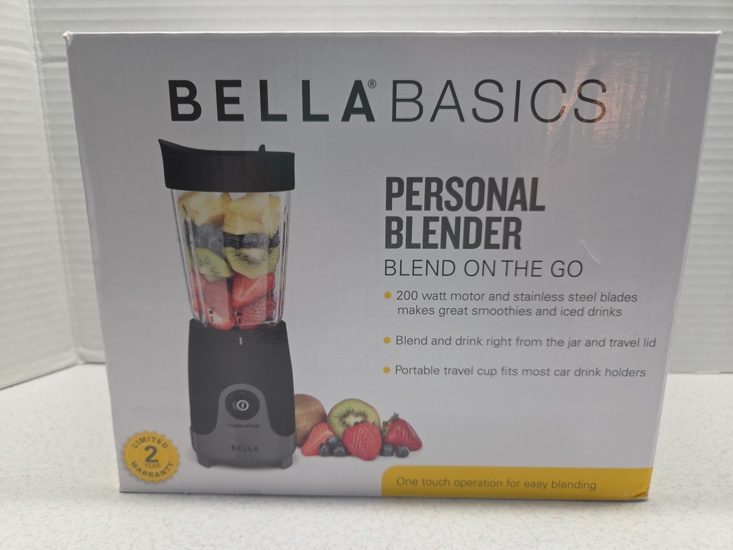 Bella Basics Personal Blender 14 Oz Black Gray 240 Watt Motor Smoothie NIB Bella Basics Personal Blender 14 Oz Black Gray 240 Watt Motor Smoothie NIB